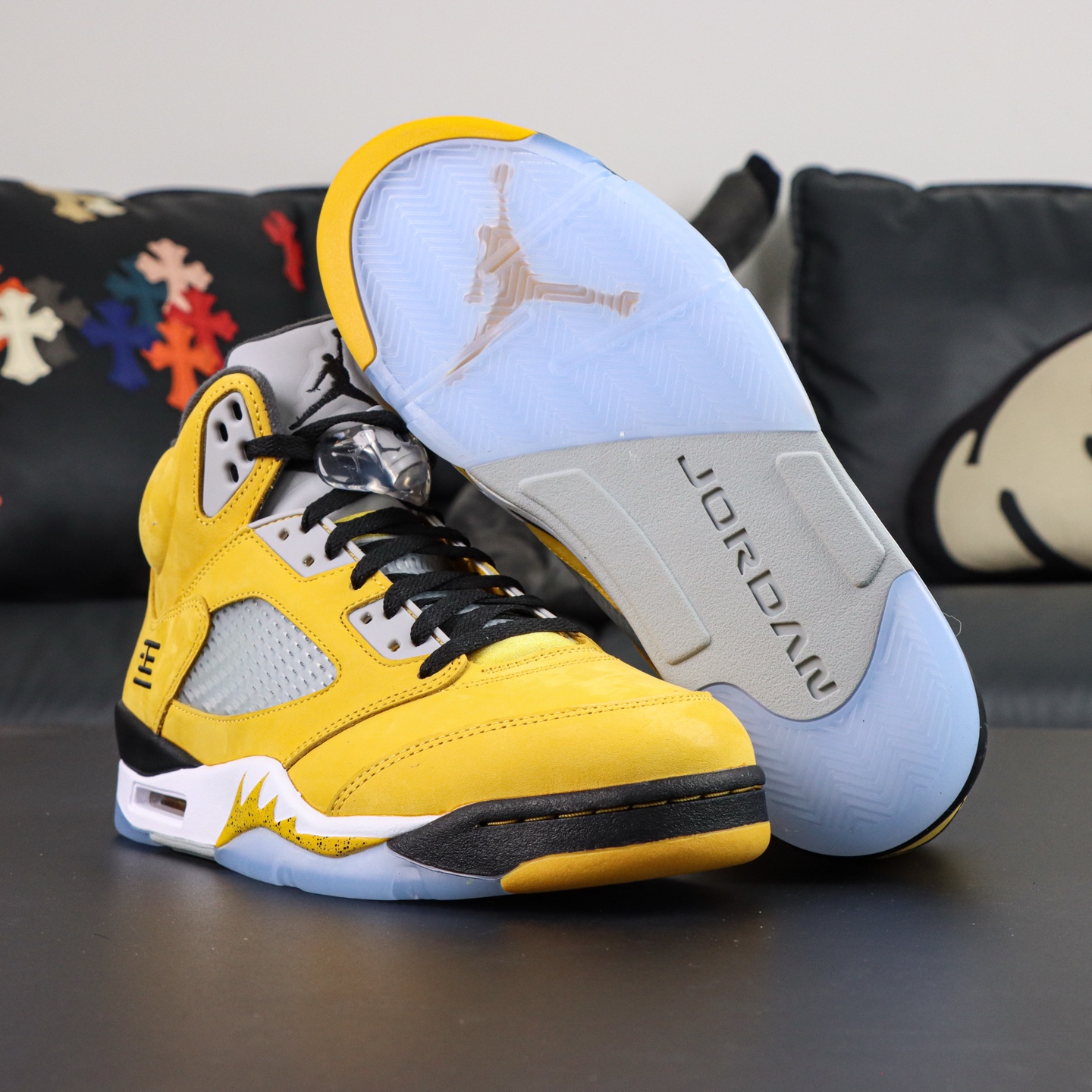 Air Jordan 5 Retro Tokyo T23 High-Top Sneakers - Yellow 4 i1756815357050 4045 0 2
