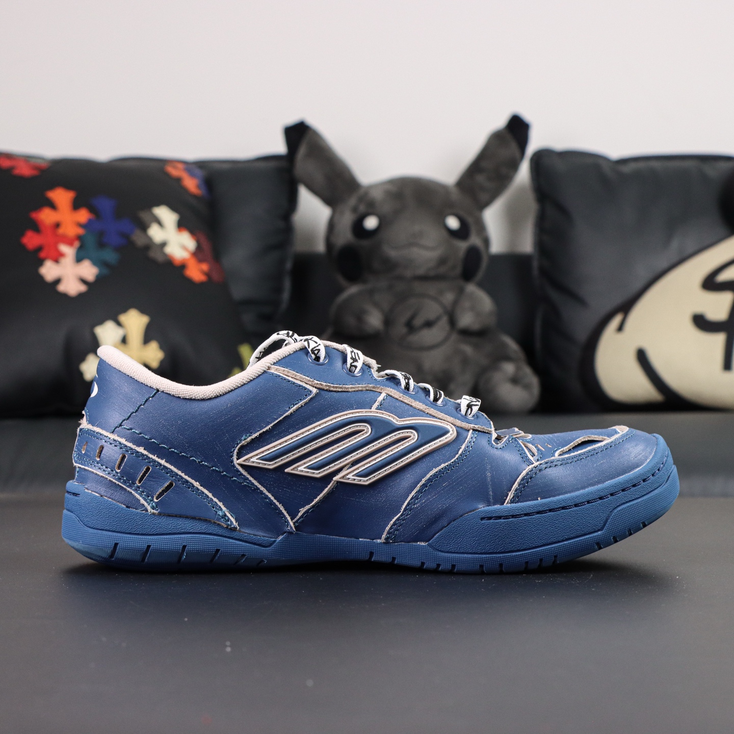 Balenciaga Hamptons Worn-Out Blue Leather Sneakers - Low Top Lace-Up Shoes 6 i1757319029095 211 0 5