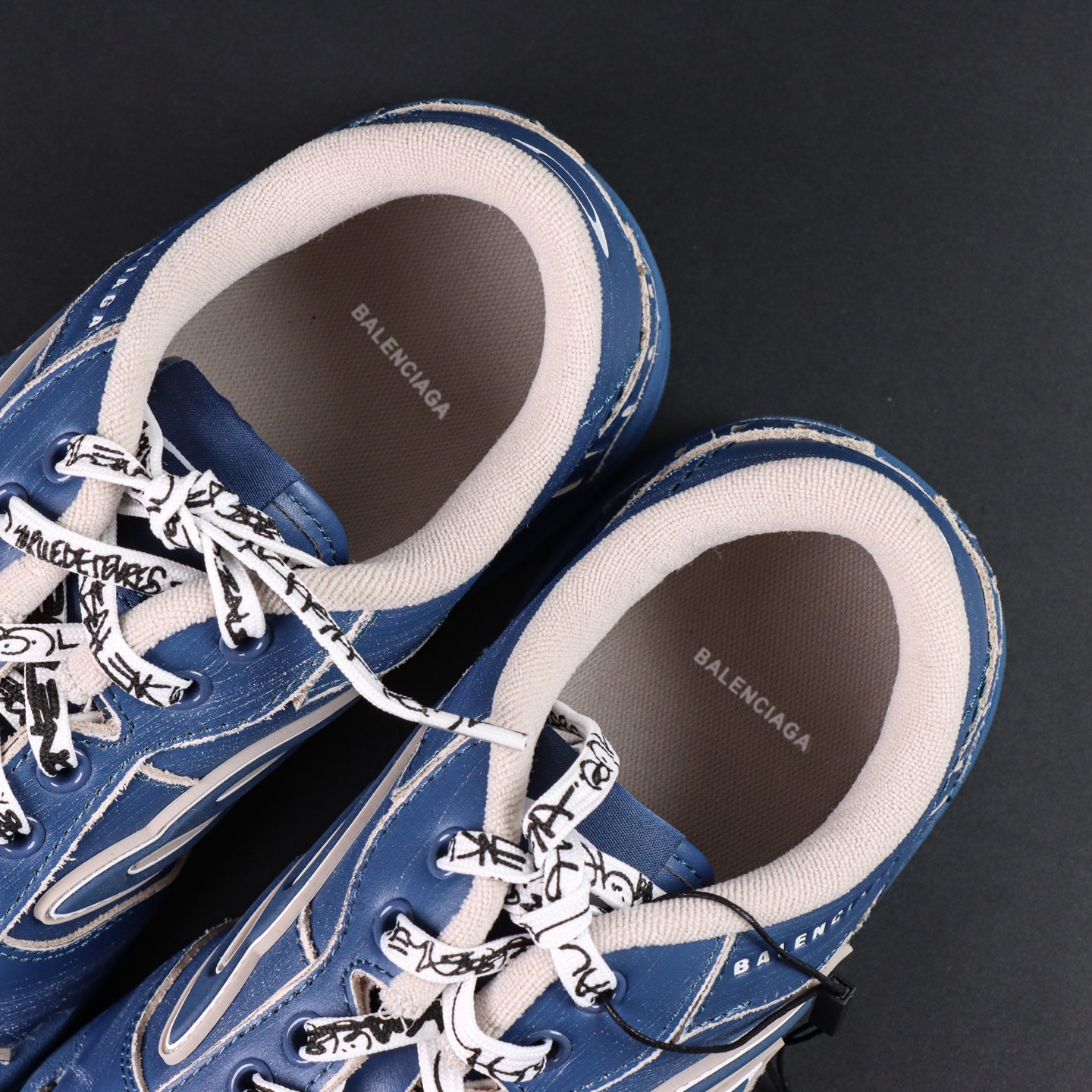 Balenciaga Hamptons Worn-Out Blue Leather Sneakers - Low Top Lace-Up Shoes 8 i1757319029104 5984 0 7