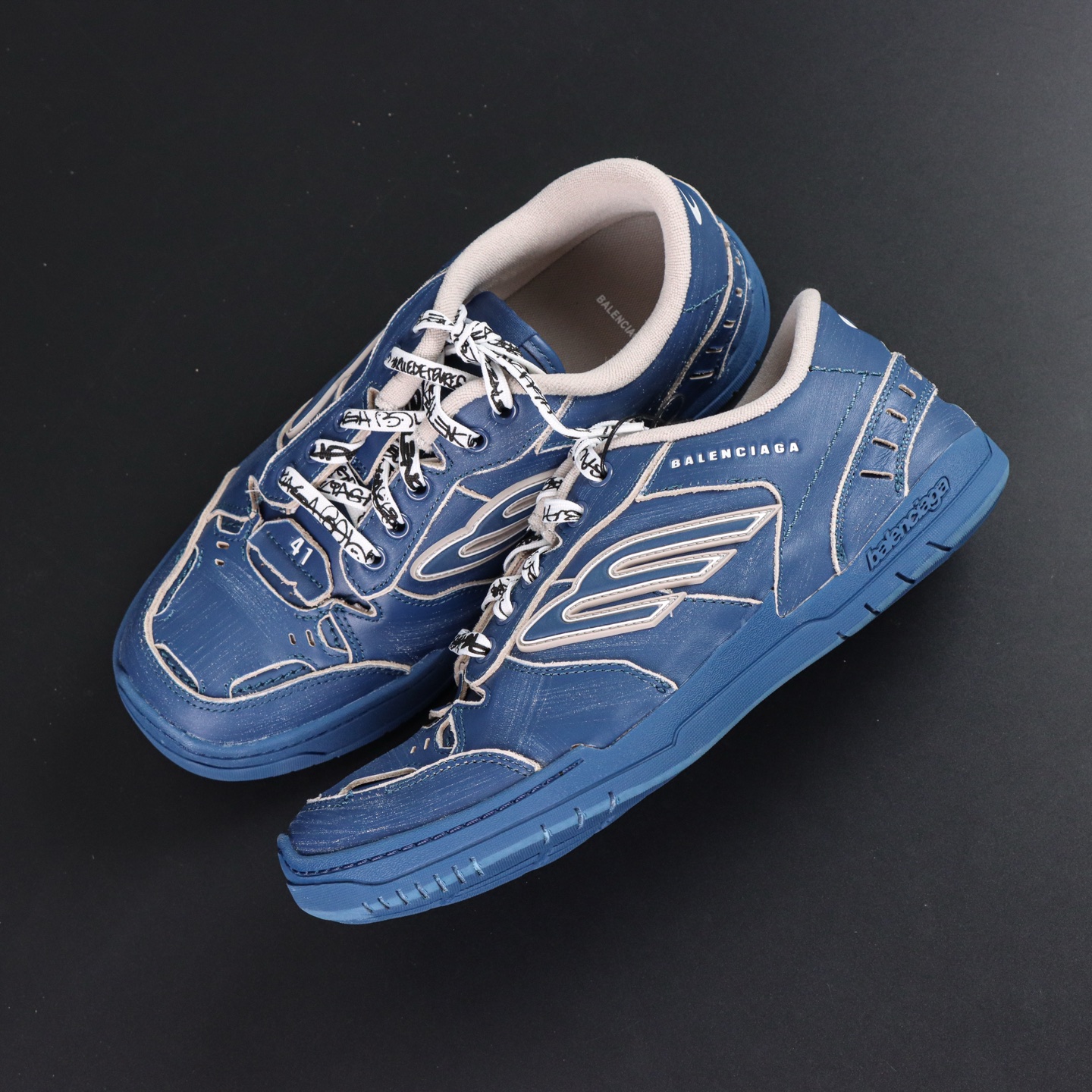 Balenciaga Hamptons Worn-Out Blue Leather Sneakers - Low Top Lace-Up Shoes 9 i1757319029114 8264 0 8