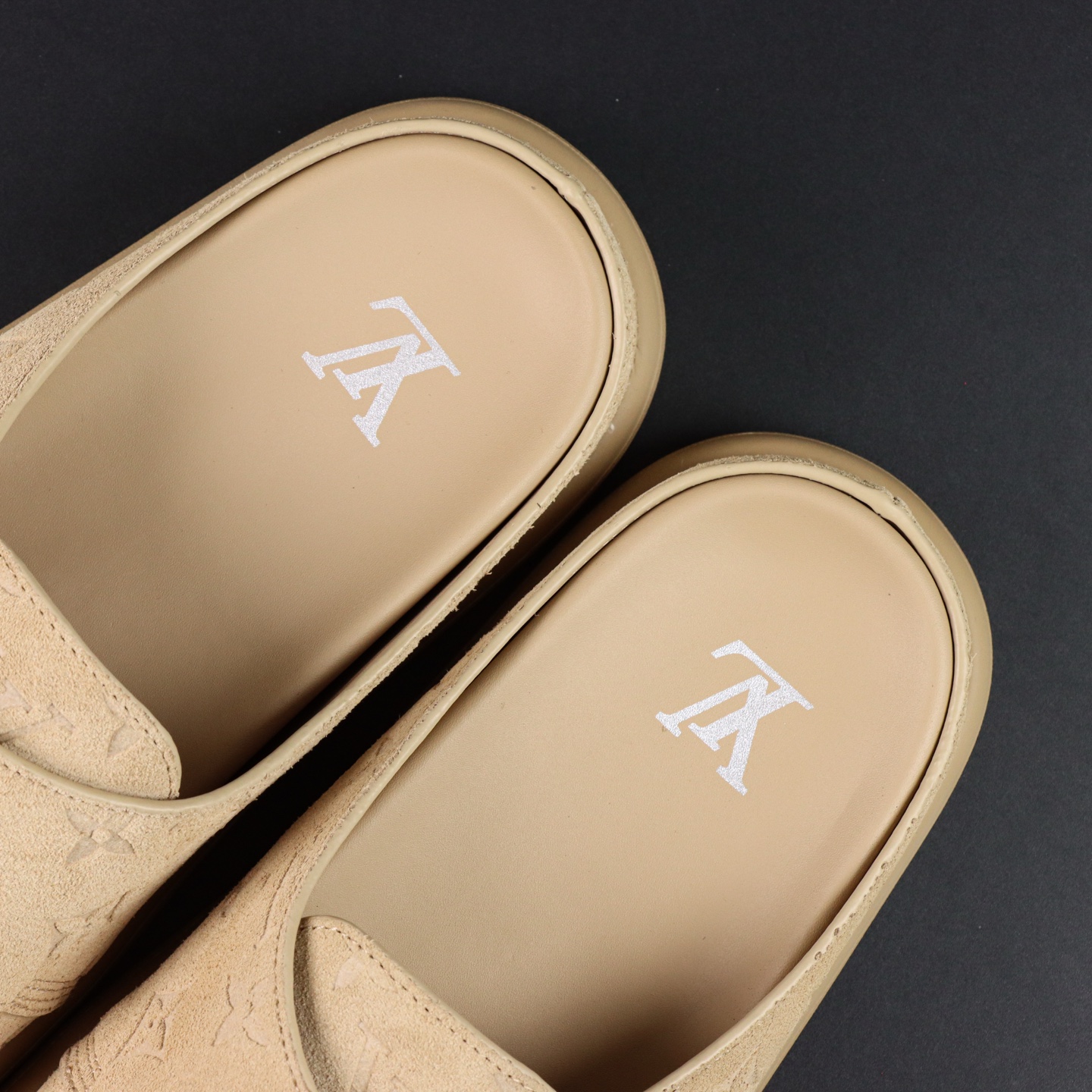 Louis Vuitton Easy Mule: Leather Clog with Iconic Monogram - Ultimate Comfort 9 i1758626025206 6338 0 7
