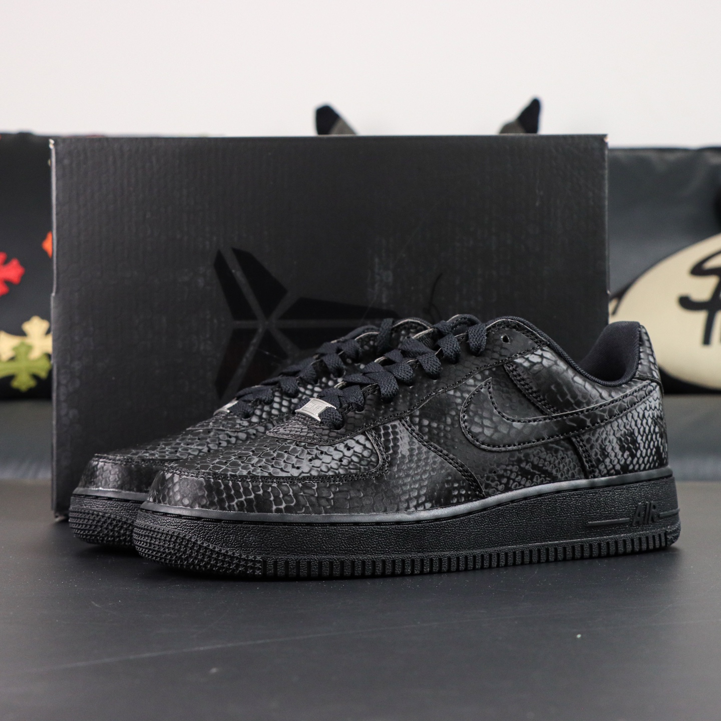 Nike Air Force 1 Low Kobe Bryant Black Mamba Forever Edition Sneakers 4 i1758714720423 926 0 3
