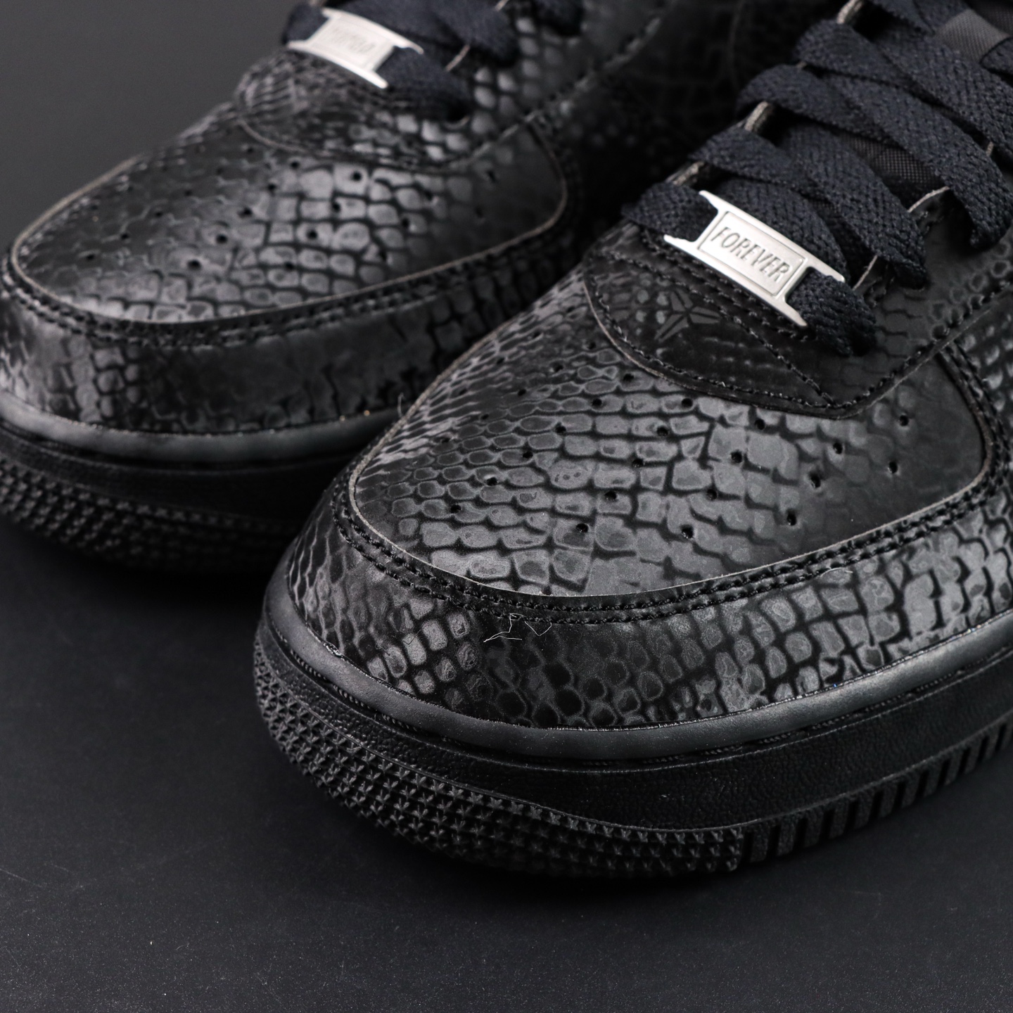 Nike Air Force 1 Low Kobe Bryant Black Mamba Forever Edition Sneakers 7 i1758714720458 7351 0 6