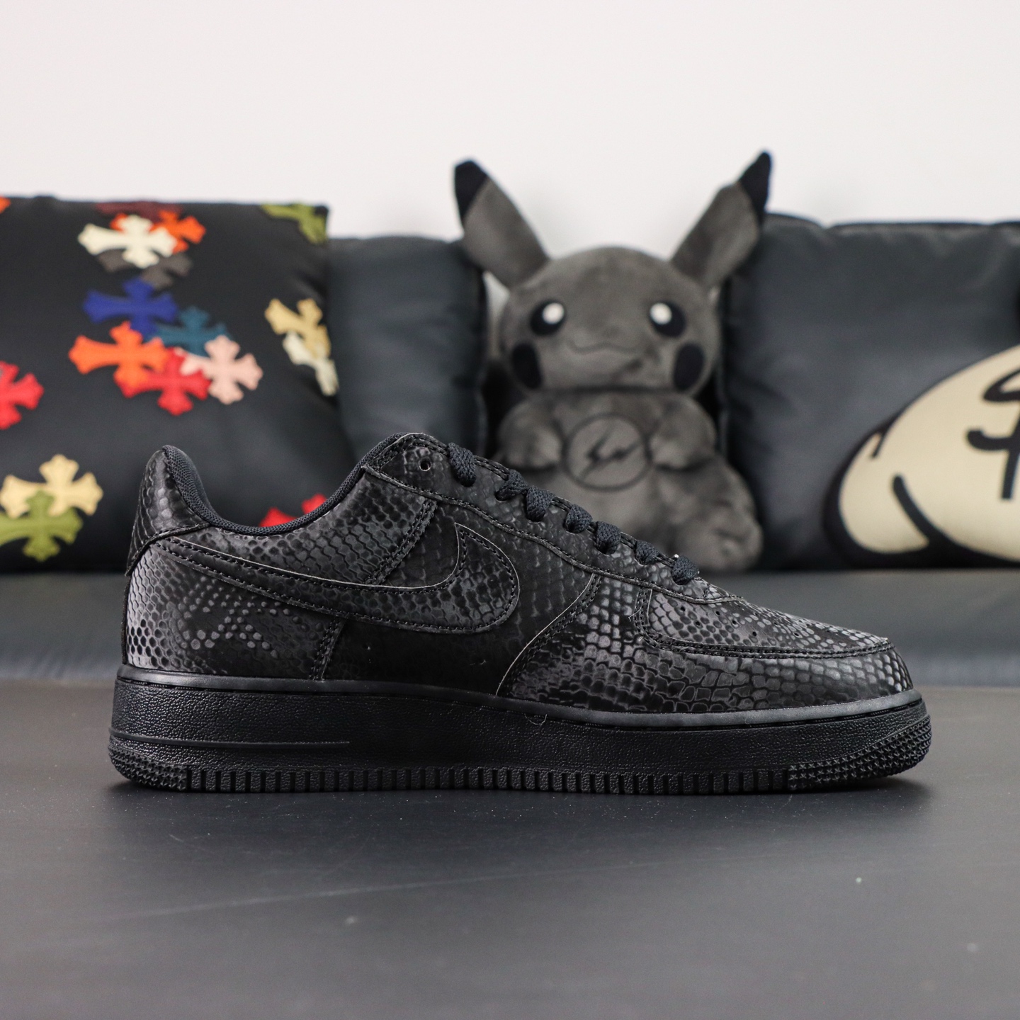 Nike Air Force 1 Low Kobe Bryant Black Mamba Forever Edition Sneakers 6 i1758714720460 7991 0 5
