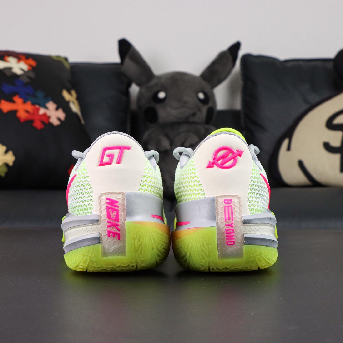 Nike Air Zoom G.T. Cut 1 Basketball Shoes - React and Zoom Technology 3 i1758801068134 2179 0 1