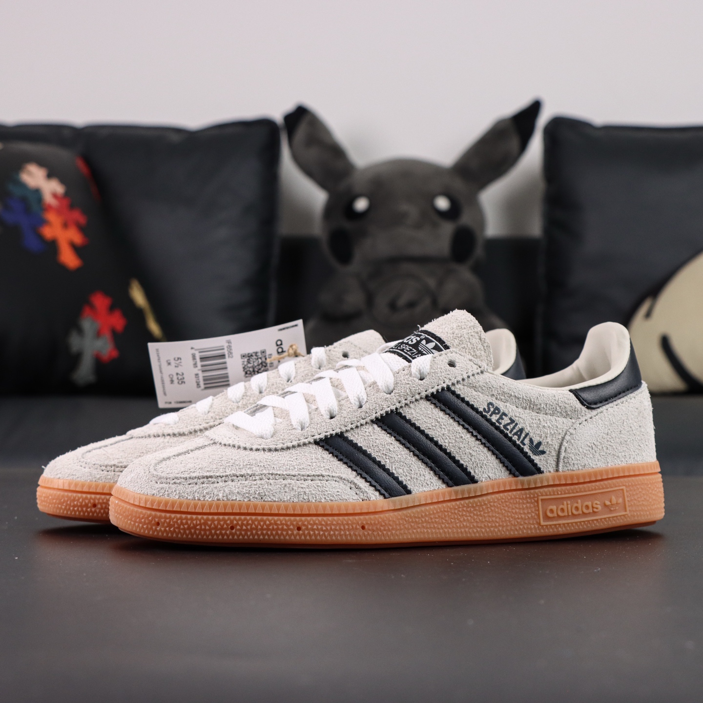 支持代发 adidas originals HANDBALL SPEZIAL 灰色 S2纯原生产线出品 货号:IF6562 全新高端零售平台专供品质出货 全鞋身采用头层牛皮 包括鞋舌也是头层皮 私模大底 非市面公底
