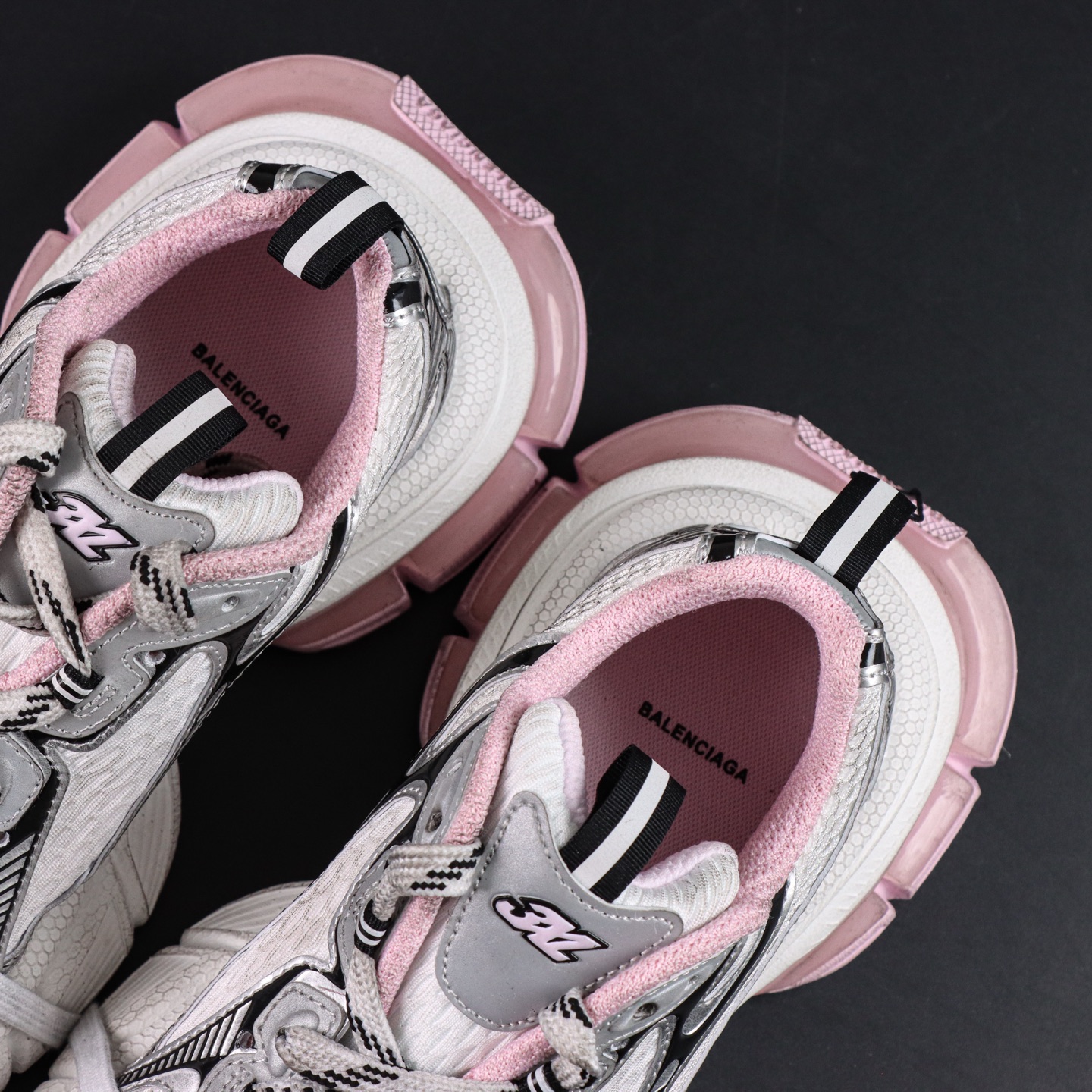 Balenciaga巴黎世家 3XL 磨损效果 圆头厚底系带老爹鞋S2纯原生产线出品 网面轻便型老爹鞋在