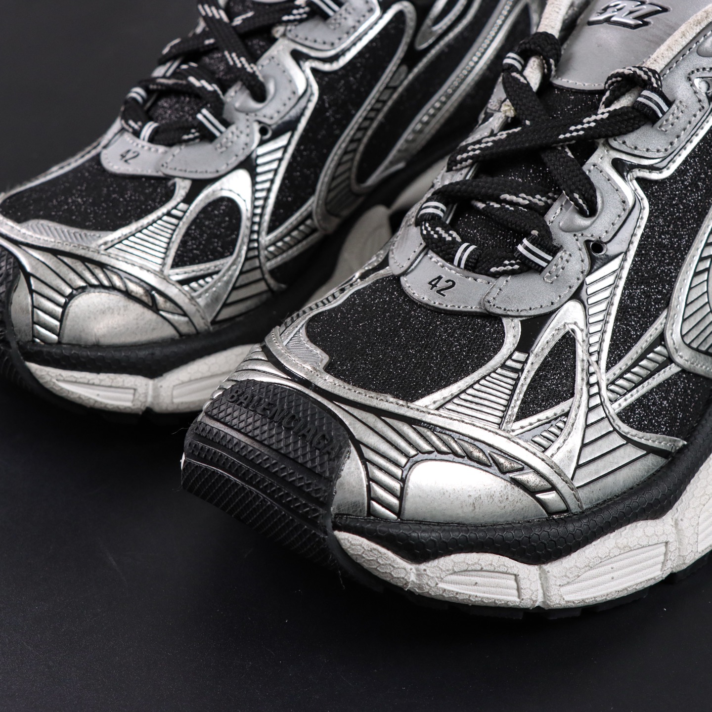 Balenciaga巴黎世家 3XL 磨损效果 圆头厚底系带老爹鞋S2纯原生产线出品 网面轻便型老爹鞋在