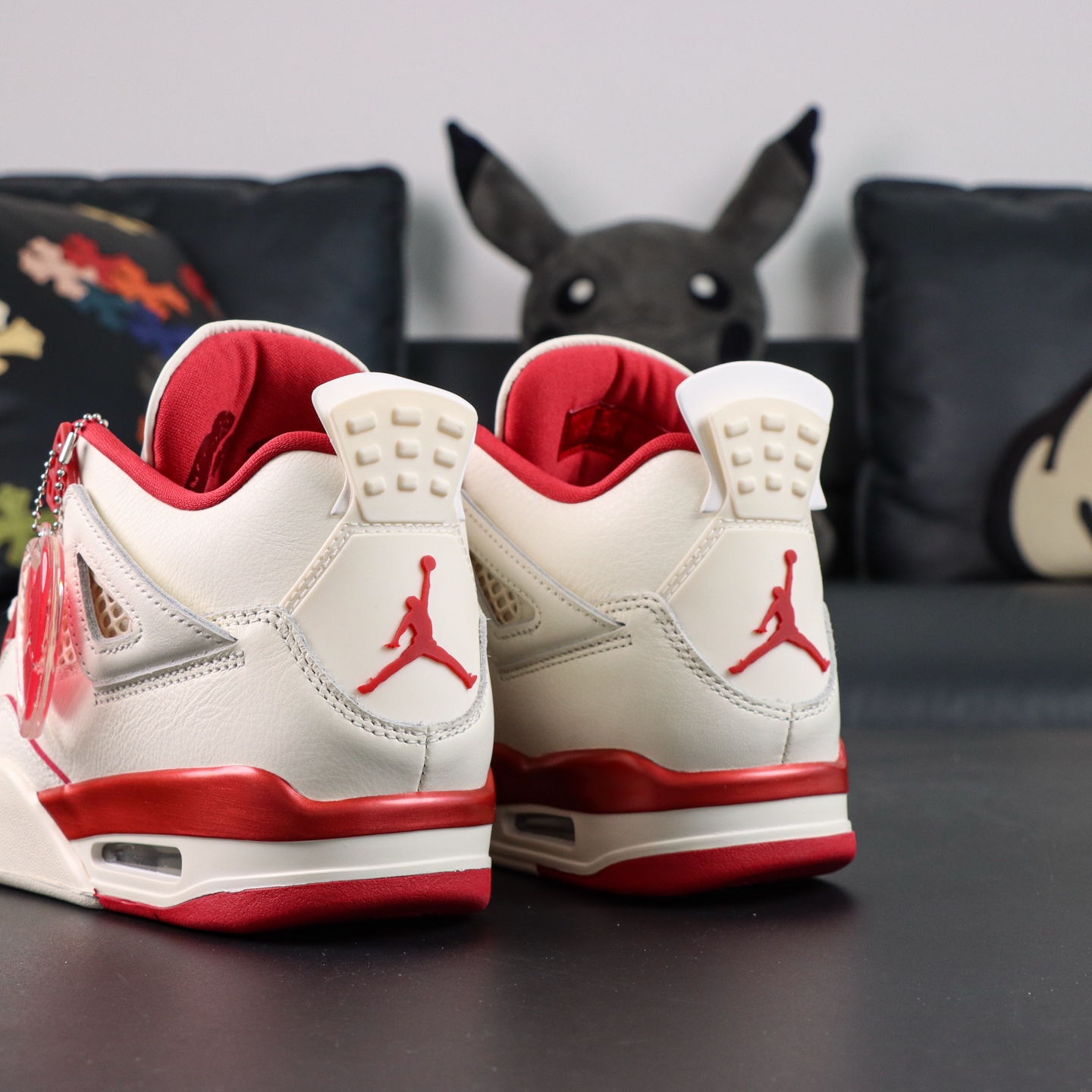 Air Jordan 4 Retro 
