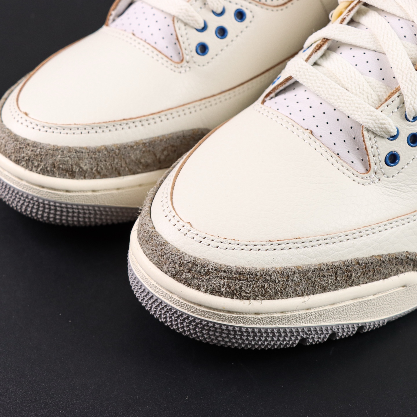 Air Jordan 3 RETRO OG SP “White/Sport Royal”首尔限定款 白蓝