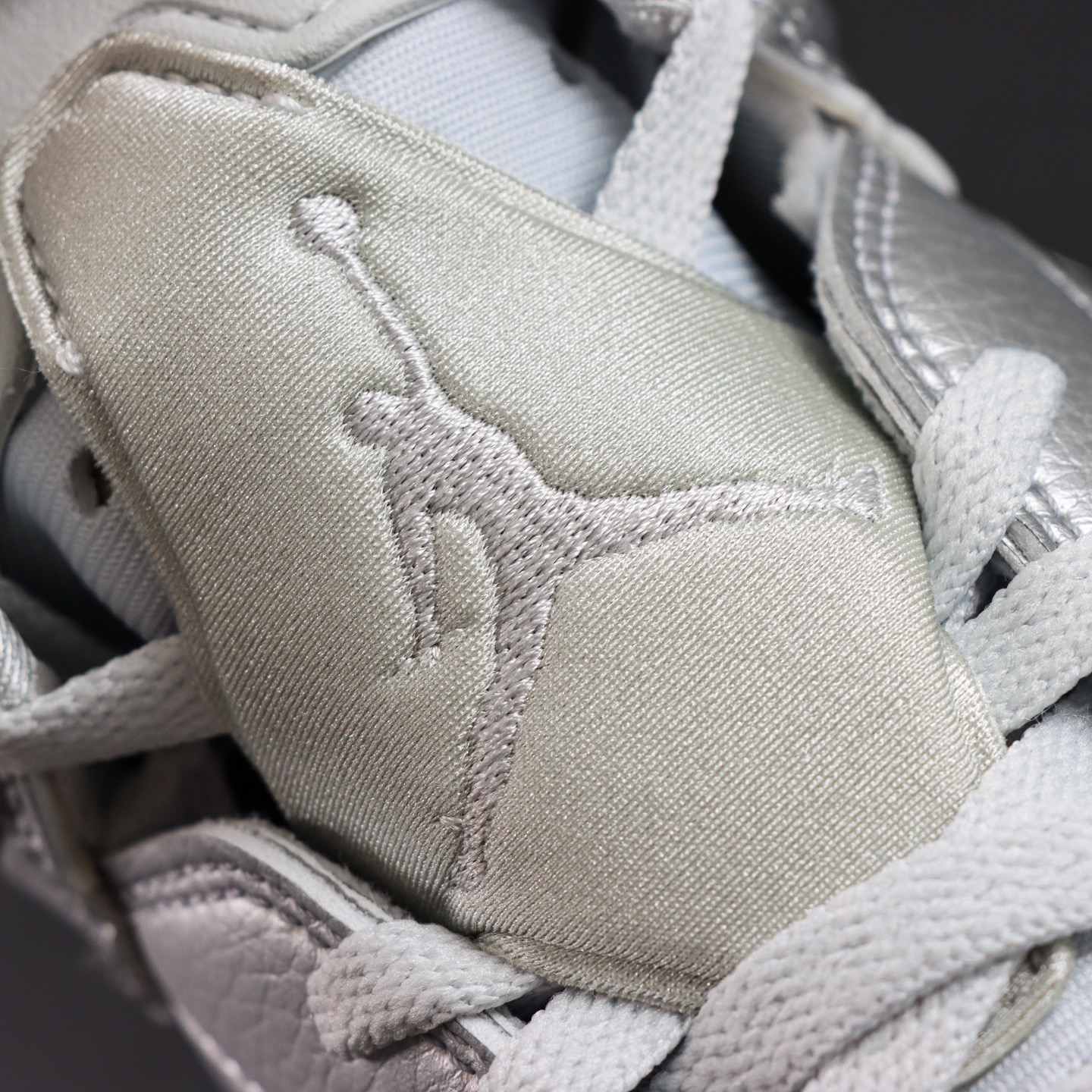 PSG x Jordan Air Jordan 6 PSG 2026 液态银 大厂纯原生产线出品 市售天花板品质出货 国
