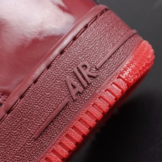 NK AIR Force 1 Low 空军一号漆皮 酒红 SF半纯原生产线出品 独家全新2026档案数据 原厂Sade NK AIR Force 1 Low 空军一号漆皮 酒红 SF半纯原生产线出品 独家全新2026档案数据 原厂Sade