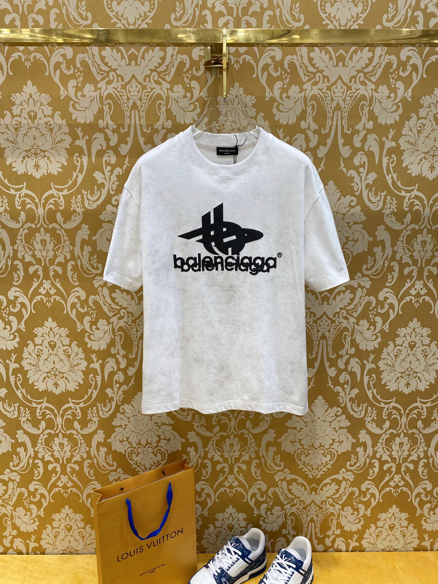 Balenciaga Clothing T-Shirt Unisex Short Sleeve