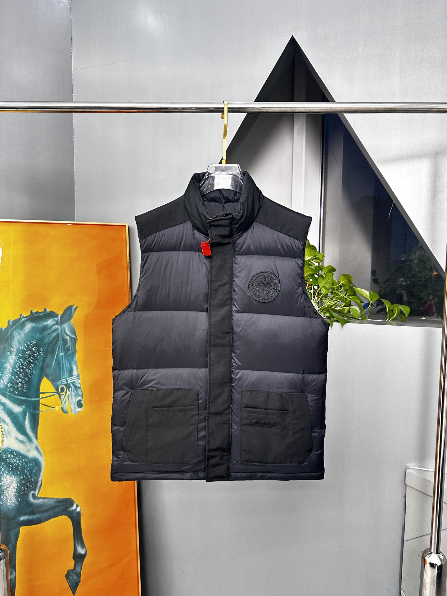 NO:550487,Down jacket - Black details of Big Goose down vest BBB1,, down jacket,alexander wang19860909羽绒服- 大鹅羽绒马甲黑色细节图 BBB1,,down jacket,alexander wang,Men's clothing