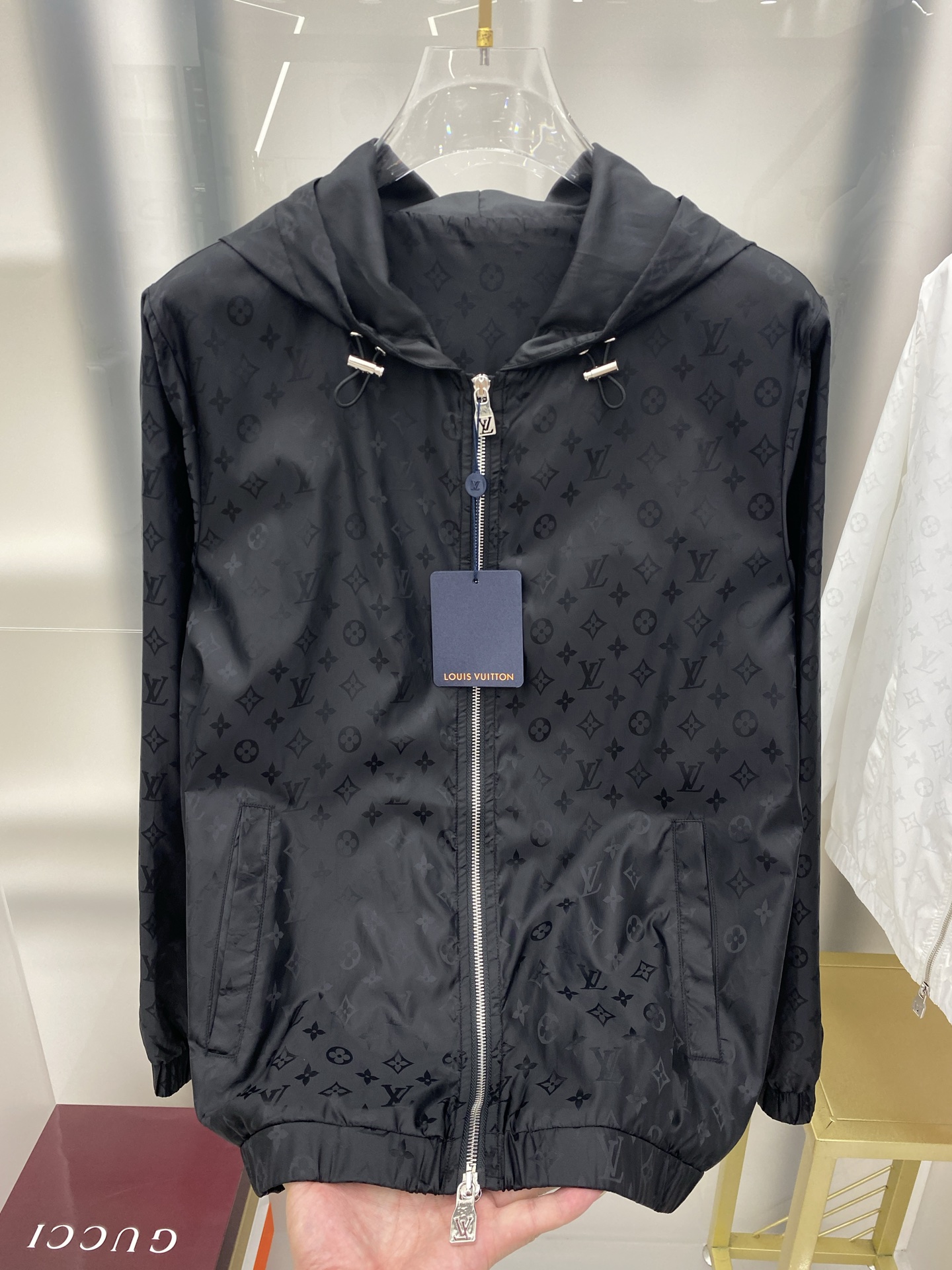 2025SS LV 秋冬新品🆕夹克外套 系列专柜定制面料 透气舒适度高，细节无可挑剔，元素设计理念，体现