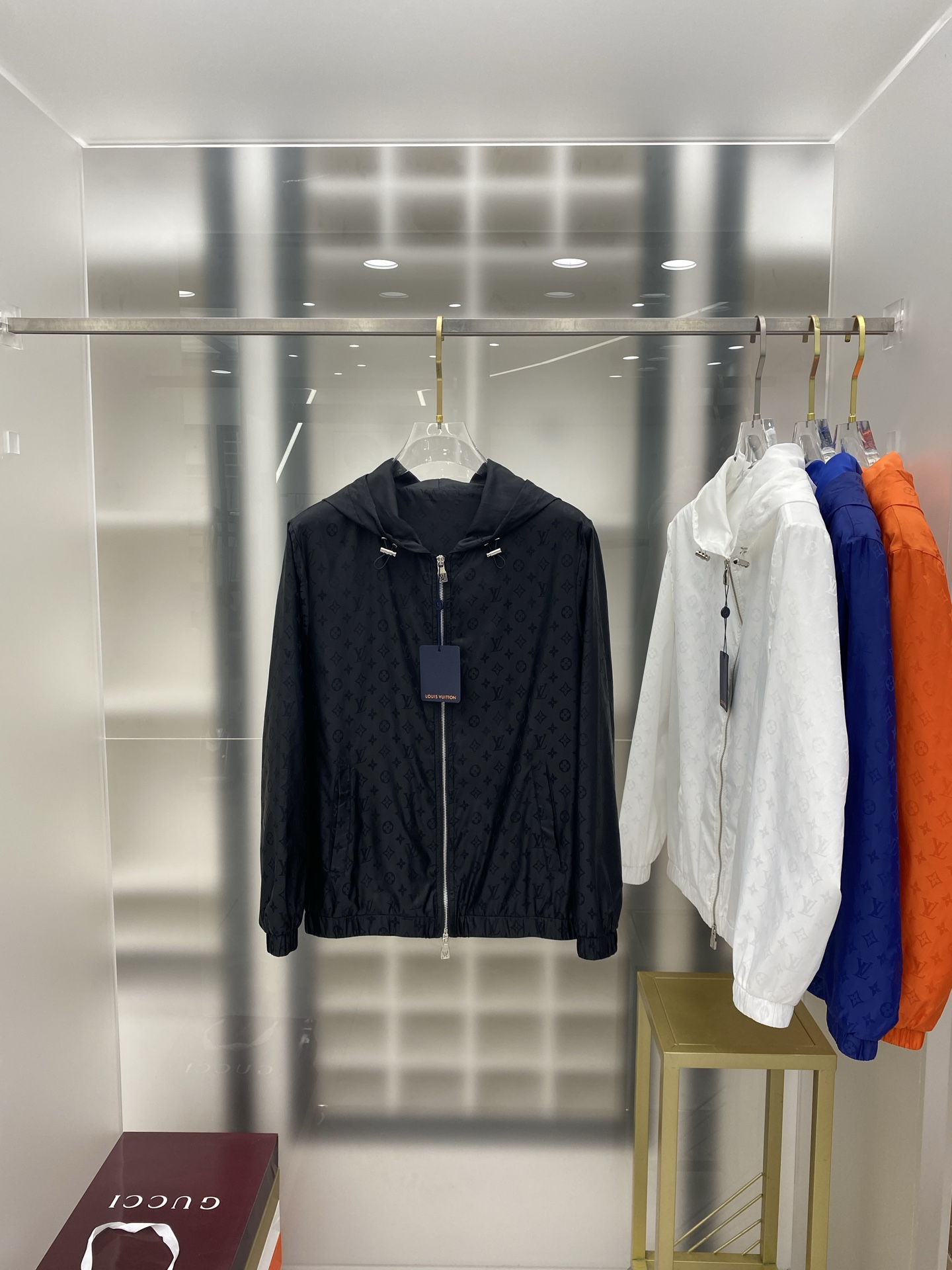 2025SS LV 秋冬新品🆕夹克外套 系列专柜定制面料 透气舒适度高，细节无可挑剔，元素设计理念，体现