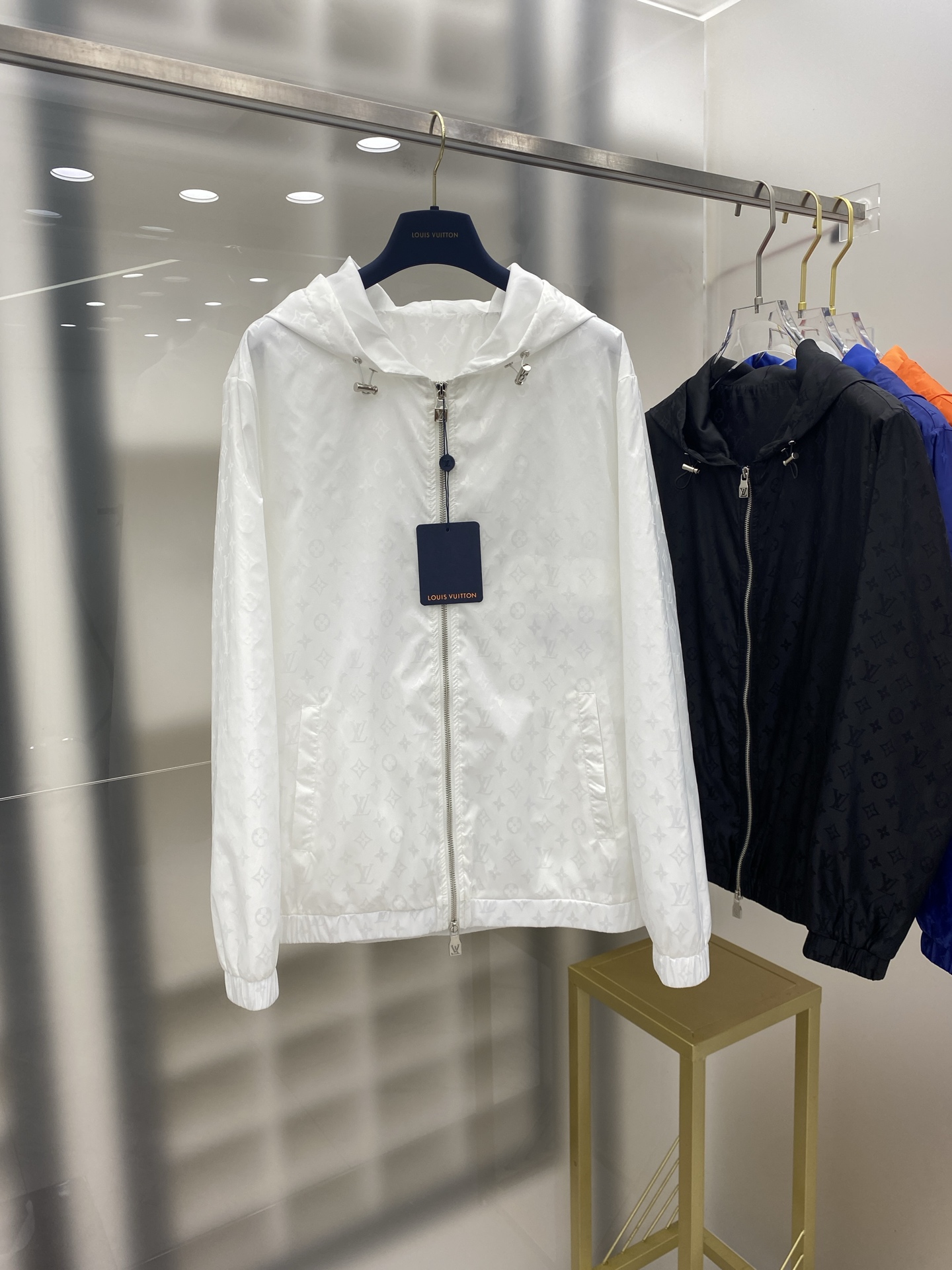 2025SS LV 秋冬新品🆕夹克外套 系列专柜定制面料 透气舒适度高，细节无可挑剔，元素设计理念，体现