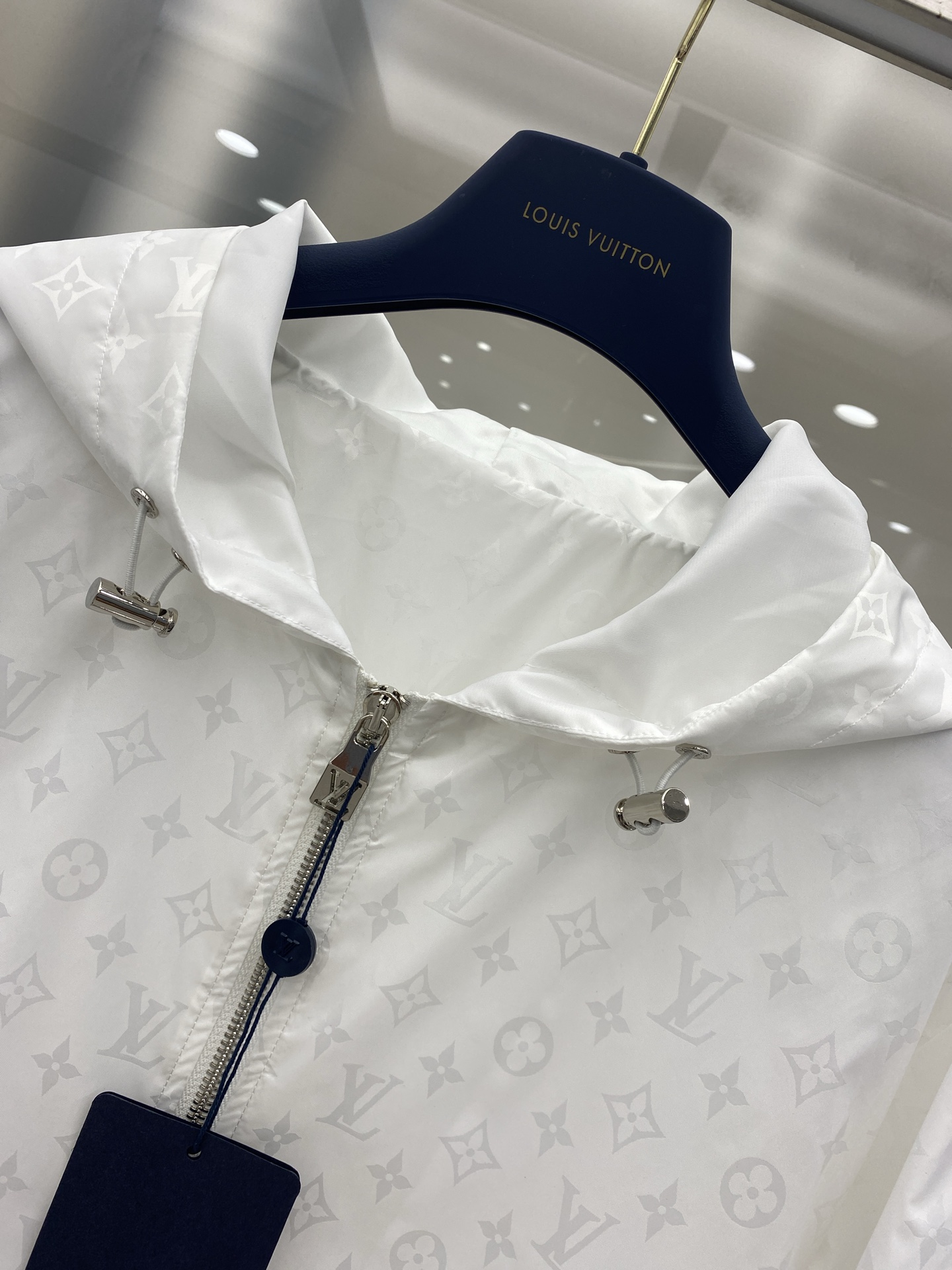 2025SS LV 秋冬新品🆕夹克外套 系列专柜定制面料 透气舒适度高，细节无可挑剔，元素设计理念，体现