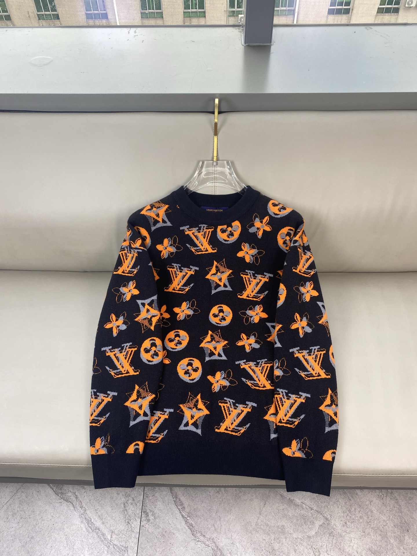 Louis Vuitton Wool Sweater – Classic Style, Premium Quality, and Comfortable Fit