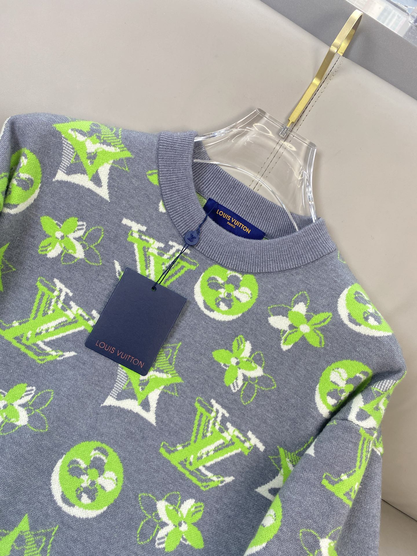 Louis Vuitton Wool Sweater - Classic Style, Luxurious Comfort, Sizes M-3XL 4 i1760350619619 3332 0 2