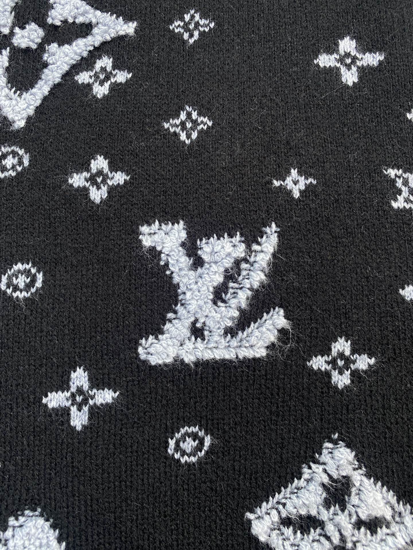 i1760350855105 5937 0 3