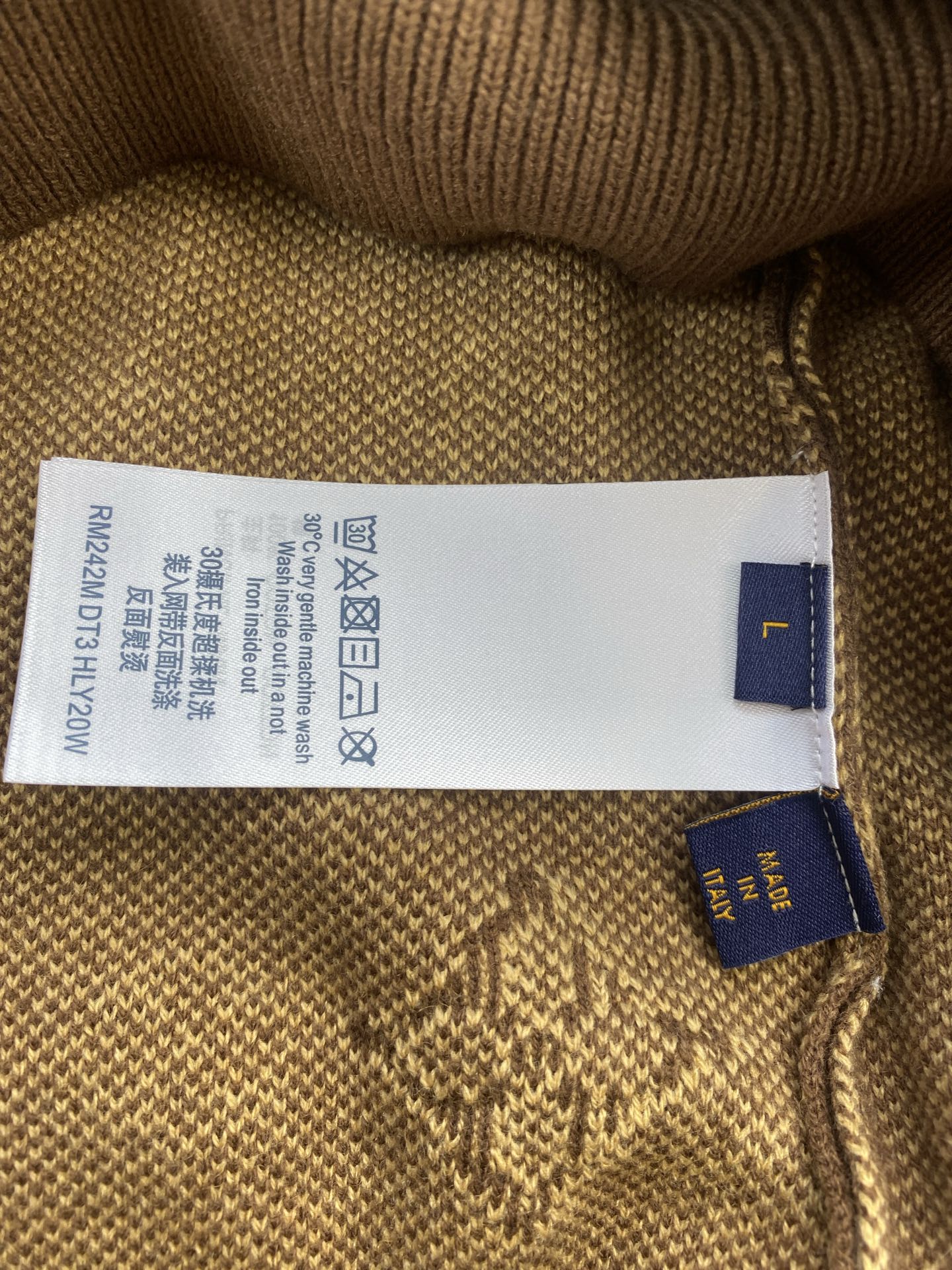 i1760350874836 1922 0 5