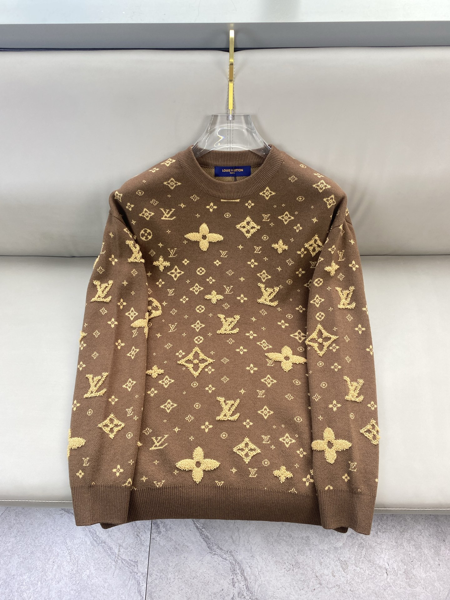Louis Vuitton Wool Sweater – Classic Style, Premium Quality, Warm and Comfortable