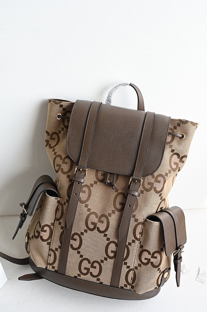 Gucci Backpack Aria - The newly launched Double G pattern backpack in the Fashion Aria series has a bold and eye-catching style. The brand logo w