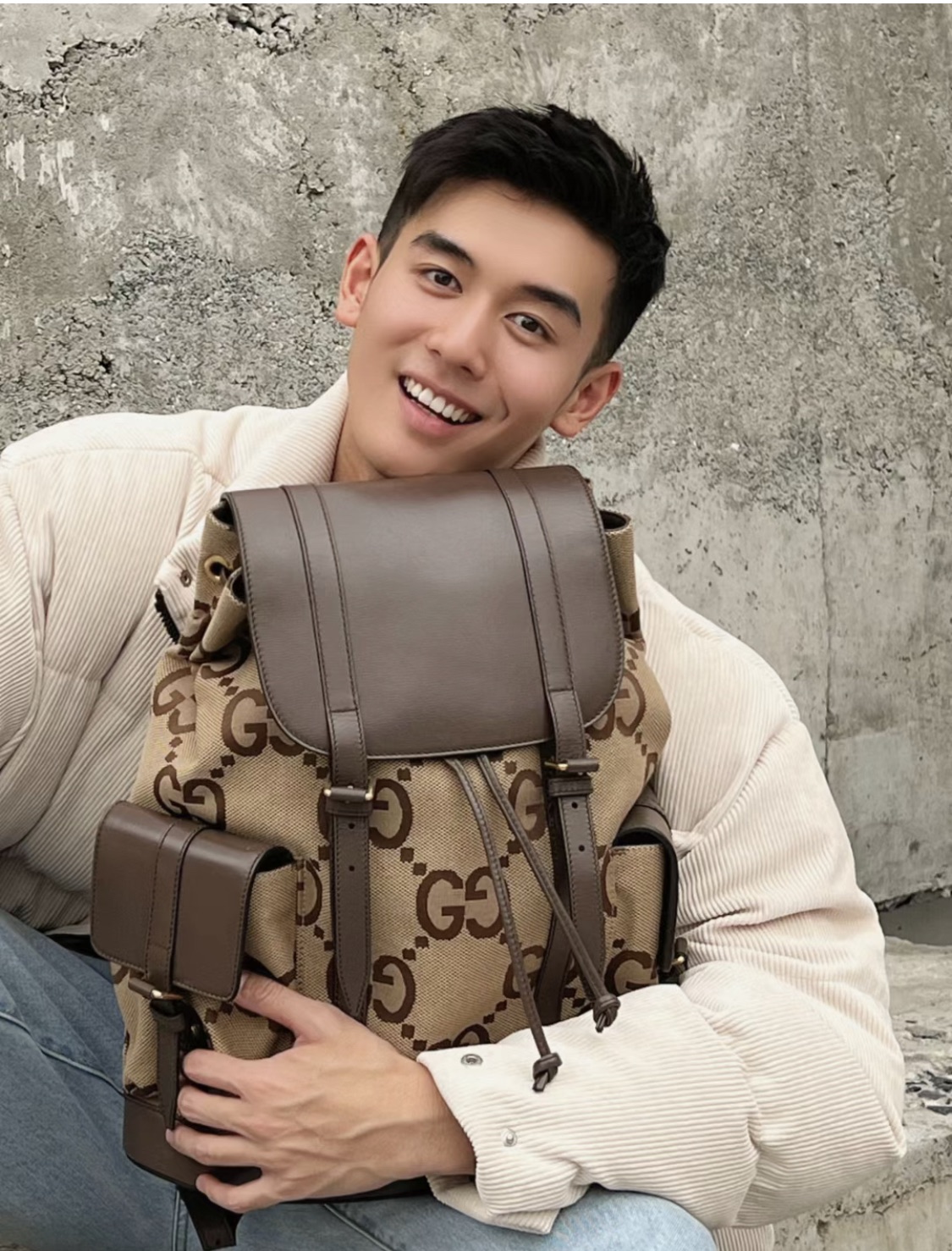 Guccis backpack is so pretty!