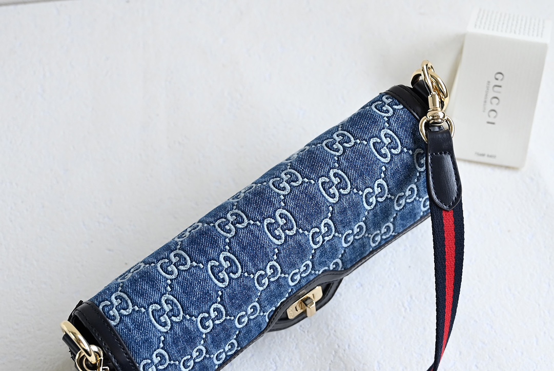 650 New ProductGucci Luce Series Small Shoulder Bag