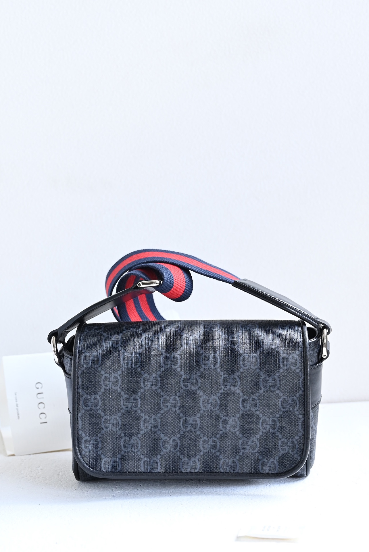 Gucci Product _dhmqfSiN5r-HNmR0kGLEjpzZQyzMFY-Nft53m7A