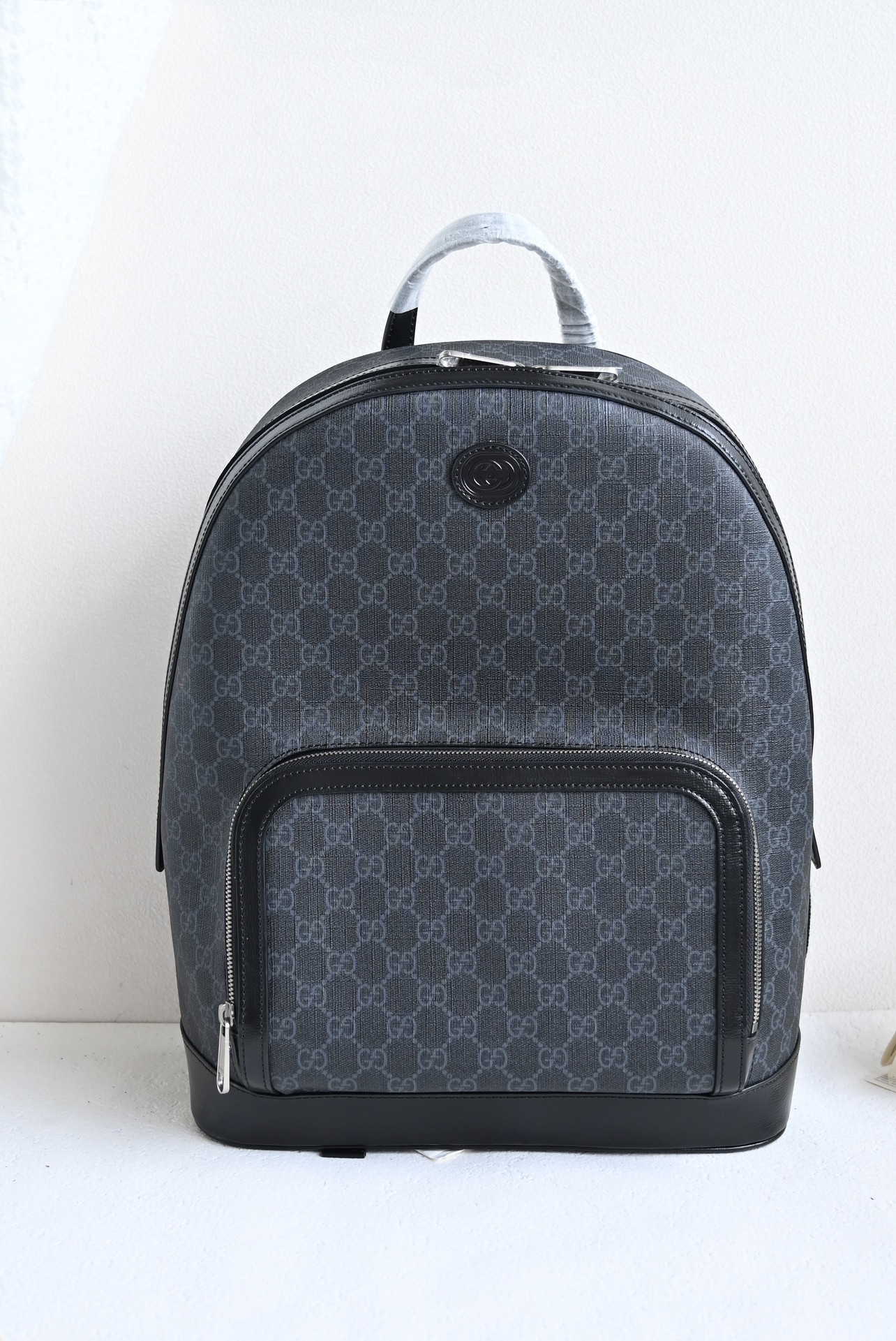 Gucci Product _dmhqf8jYAa04gx1T7LXqa4xG4X93UgxVEZ20Ayg