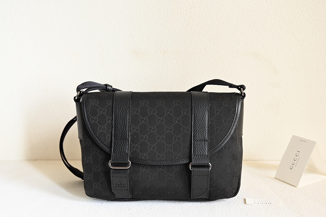 Gucci rare edition inspection counter quality, real photo of messenger bag, official sale 374429 black, size: 24*30*9cm ready for shipment
