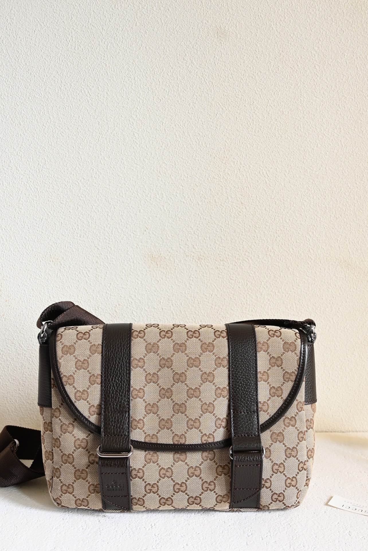 Gucci Product _dgaqf0iJM2E1yaGR-wjlI61-E-gq18cT6-d-ksA