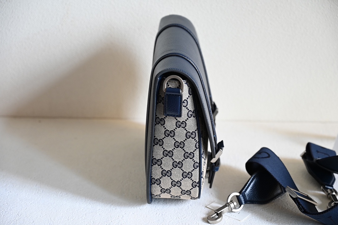 Gucci [24 New Products First Release] GG Crossbody Bag