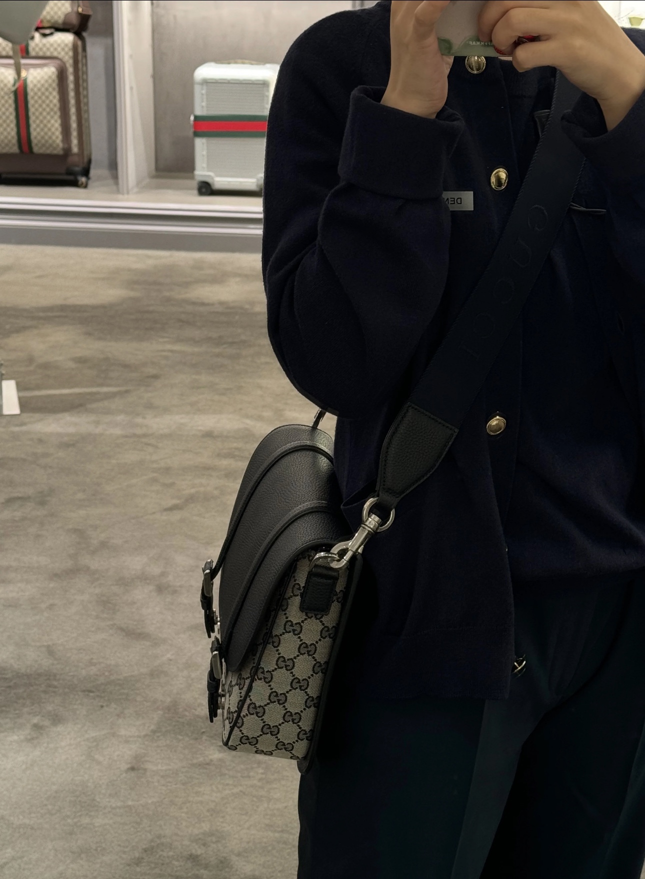 Gucci Upper body picturetoo high-end