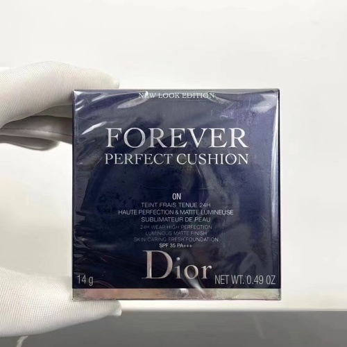 Dior Forever Perfect Cushion Foundation - New Look Edition, 0N, 14g 1 Dior Forever Perfect Cushion Foundation - New Look Edition, 0N, 14g