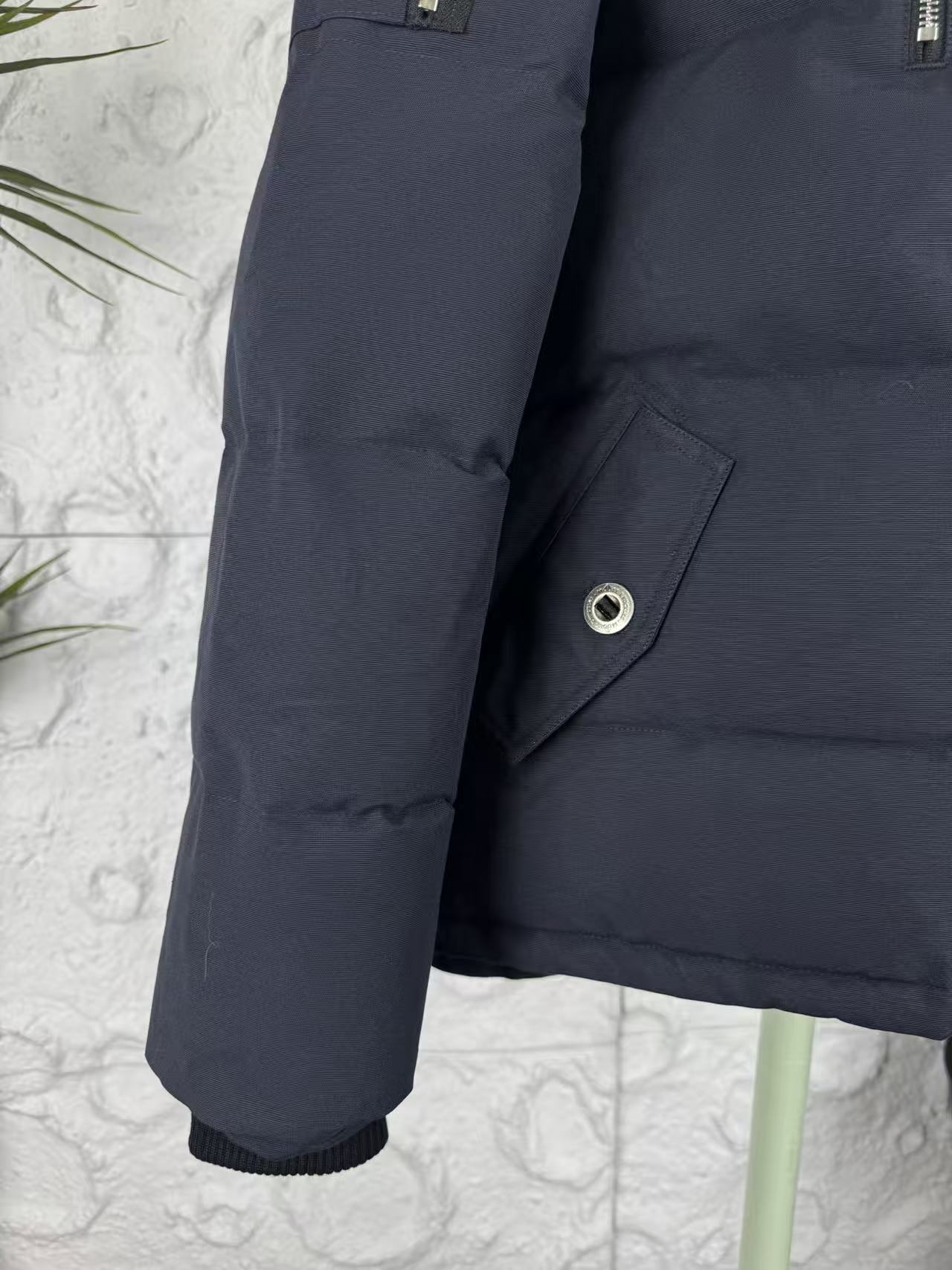 China Replica Knuckles Jackets MKJK0402-3341