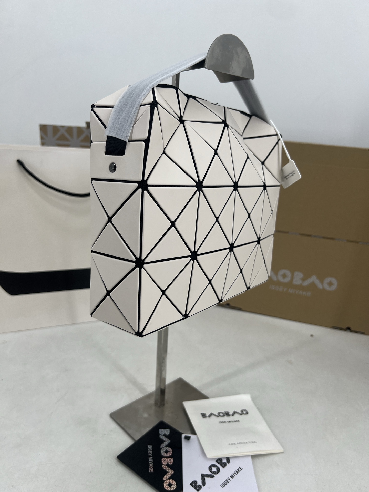 Issey Miyake 三宅一生 新款丘比特小方盒大号系列