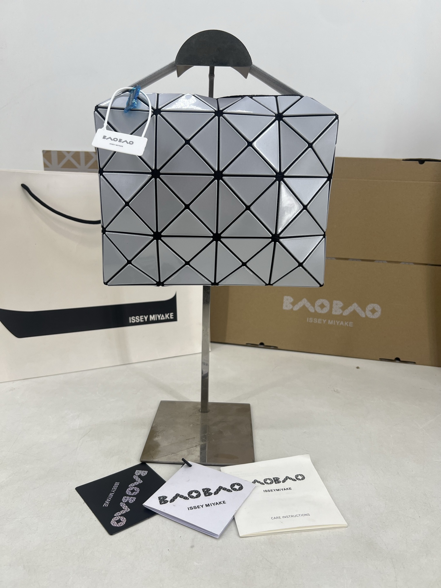 Issey Miyake 三宅一生 新款丘比特小方盒大号系列
