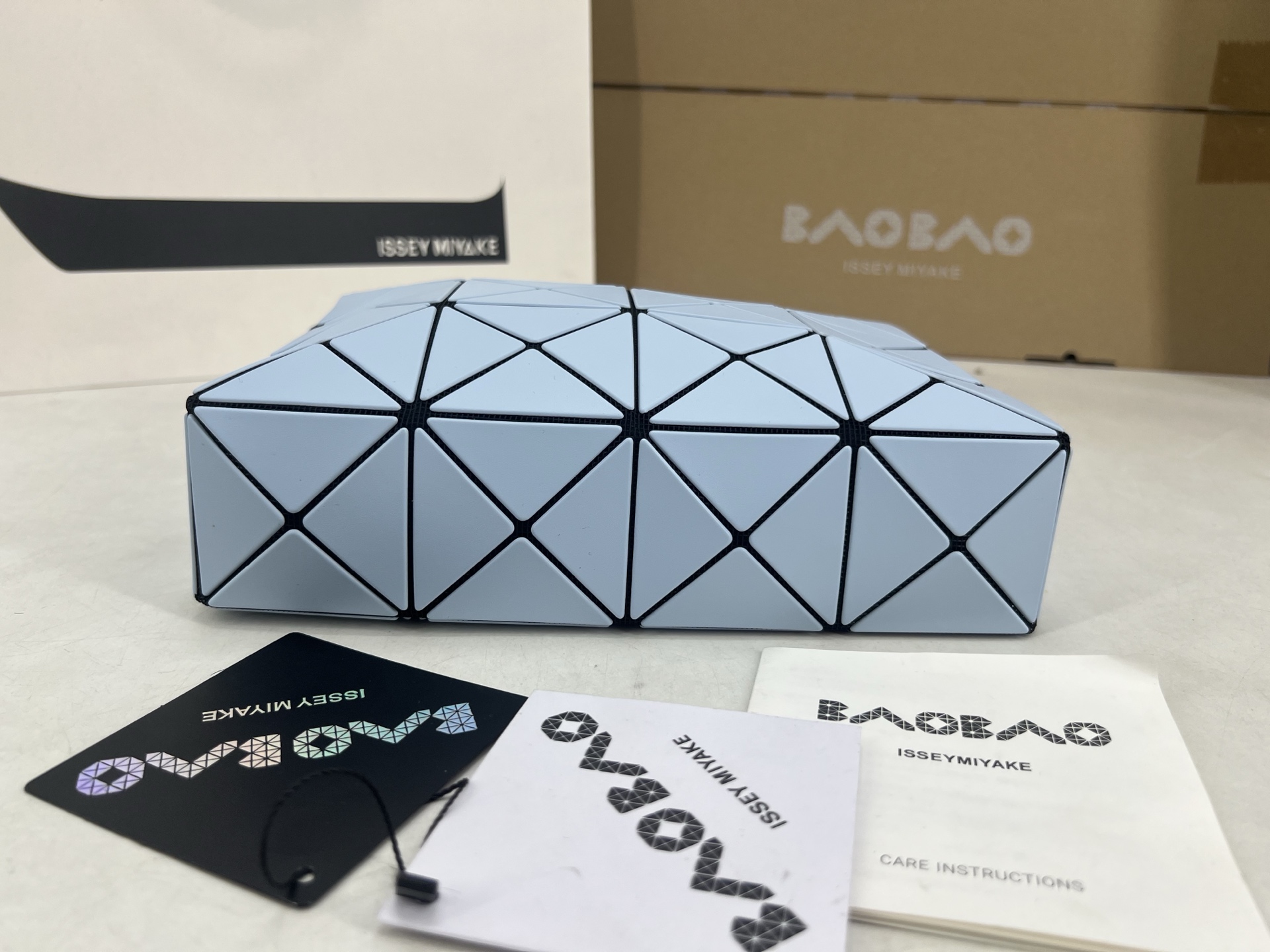 Issey Miyake 三宅一生 新款丘比特小方盒大号系列