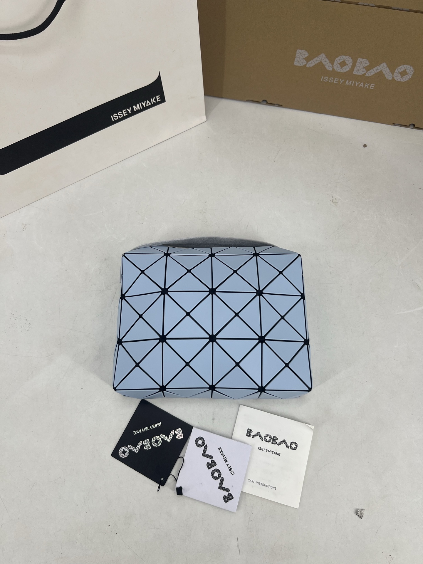 Issey Miyake 三宅一生 新款丘比特小方盒大号系列