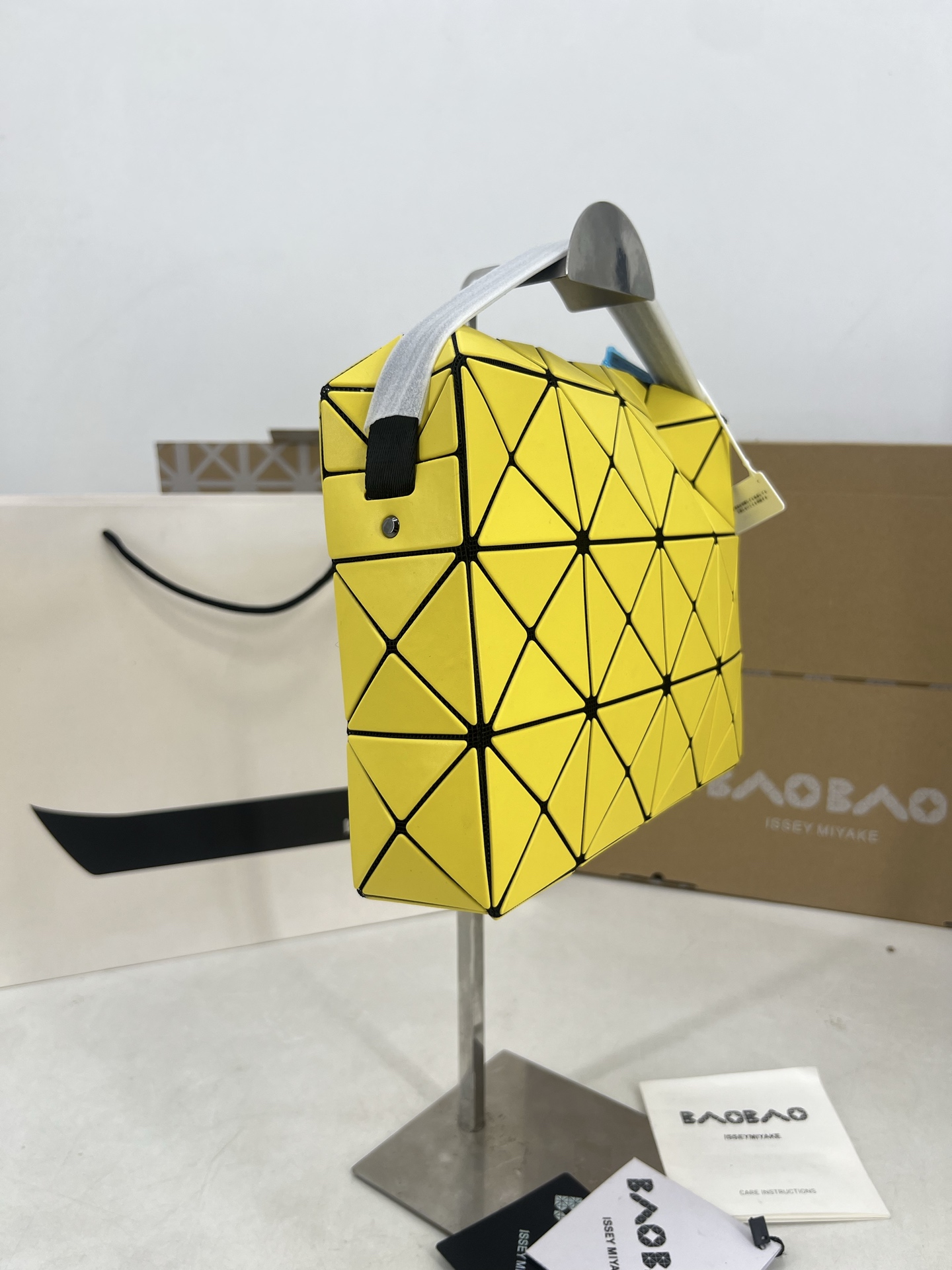 Issey Miyake 三宅一生 新款丘比特小方盒大号系列