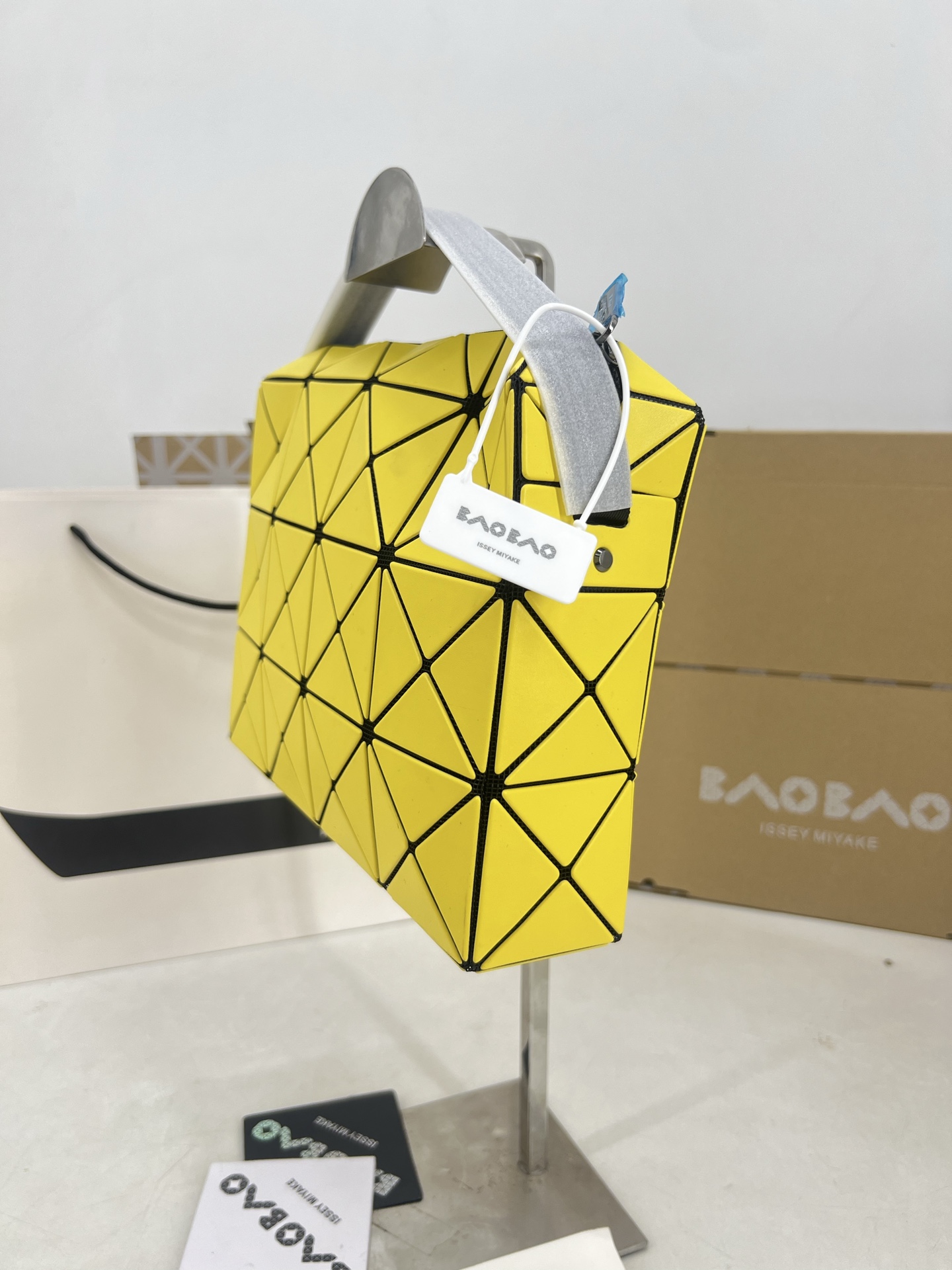 Issey Miyake 三宅一生 新款丘比特小方盒大号系列