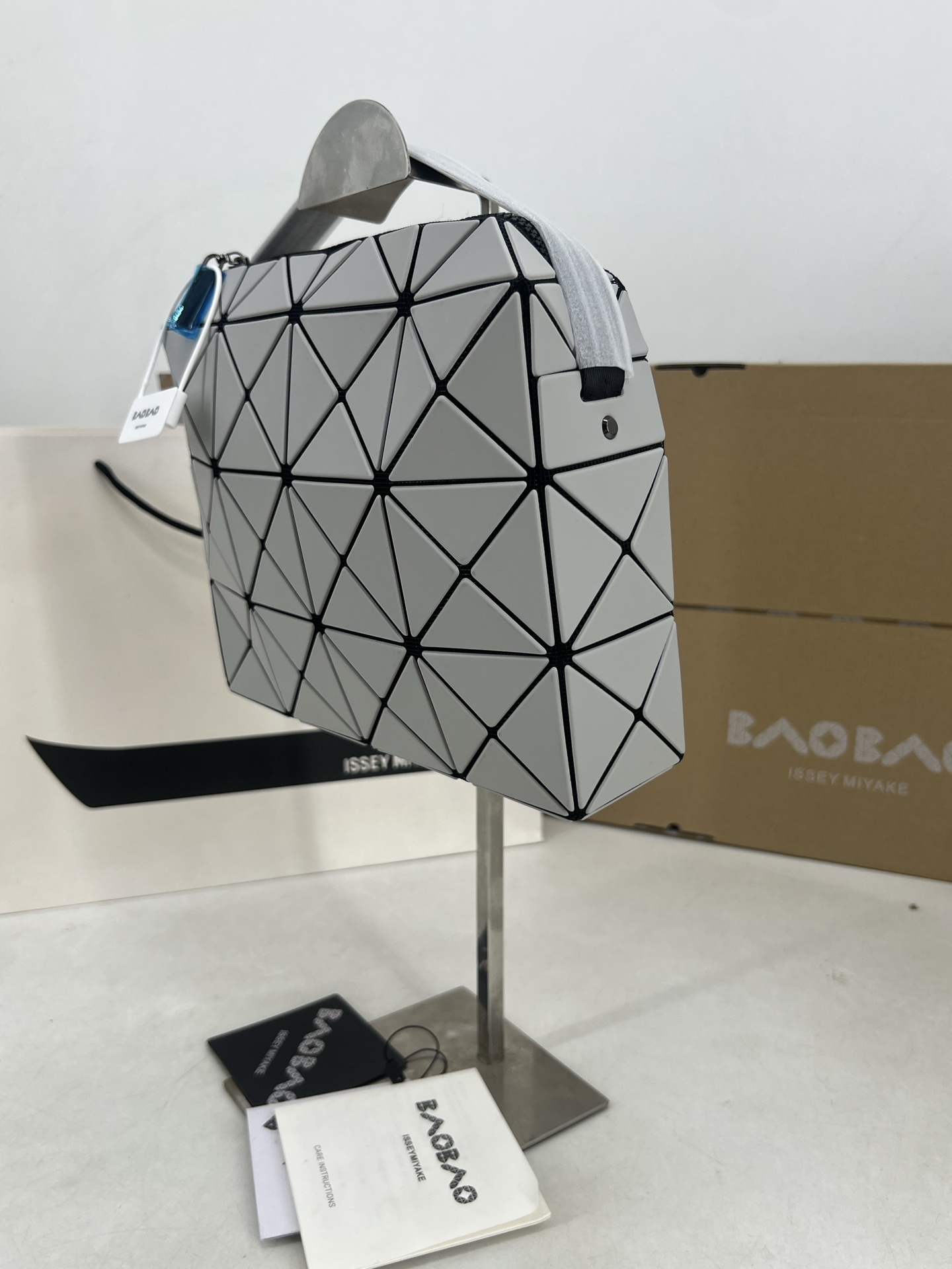 Issey Miyake 三宅一生 新款丘比特小方盒大号系列