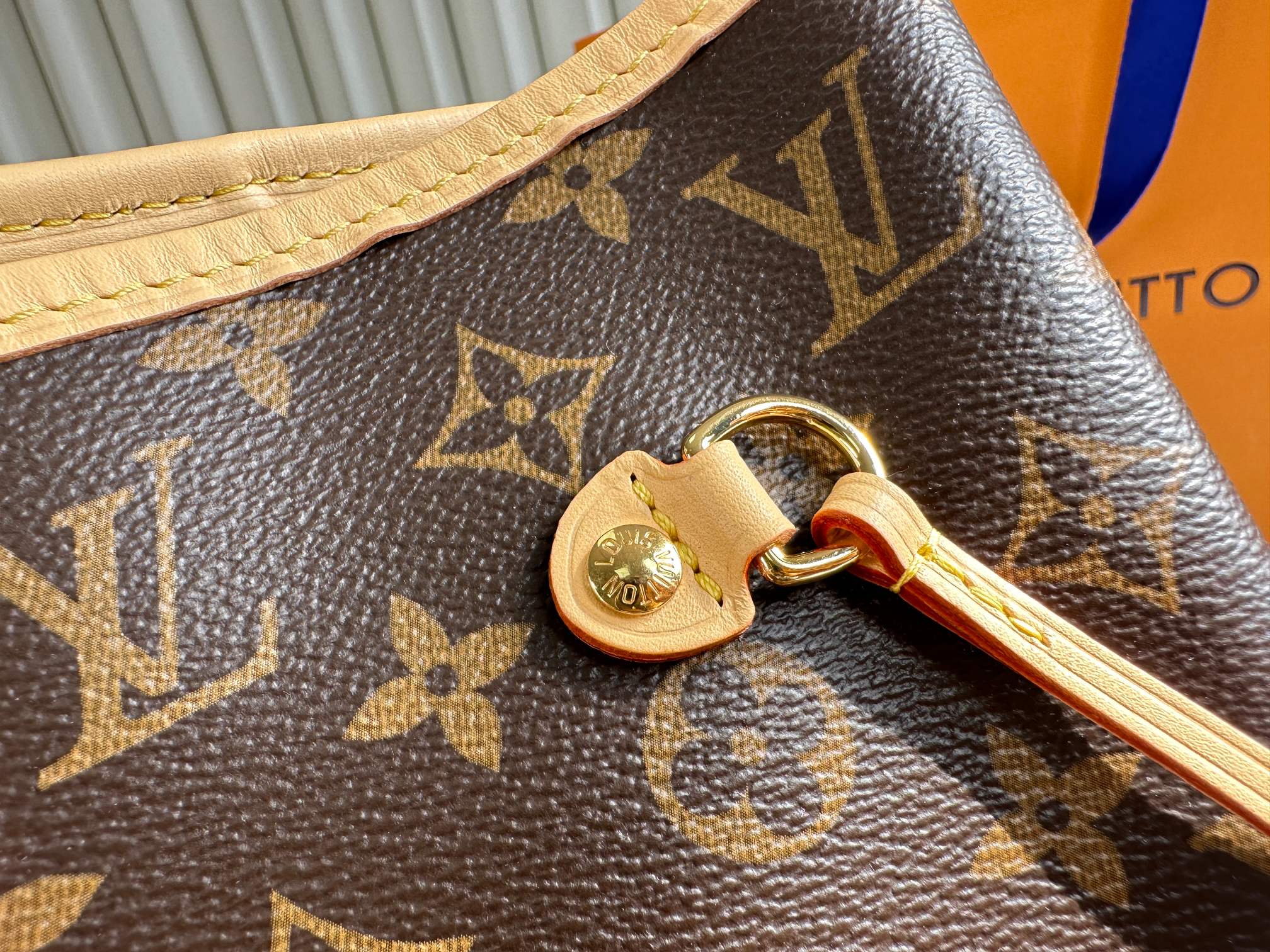 【163C01芯片版】特级原单
新版八代面料🌿🌿
N