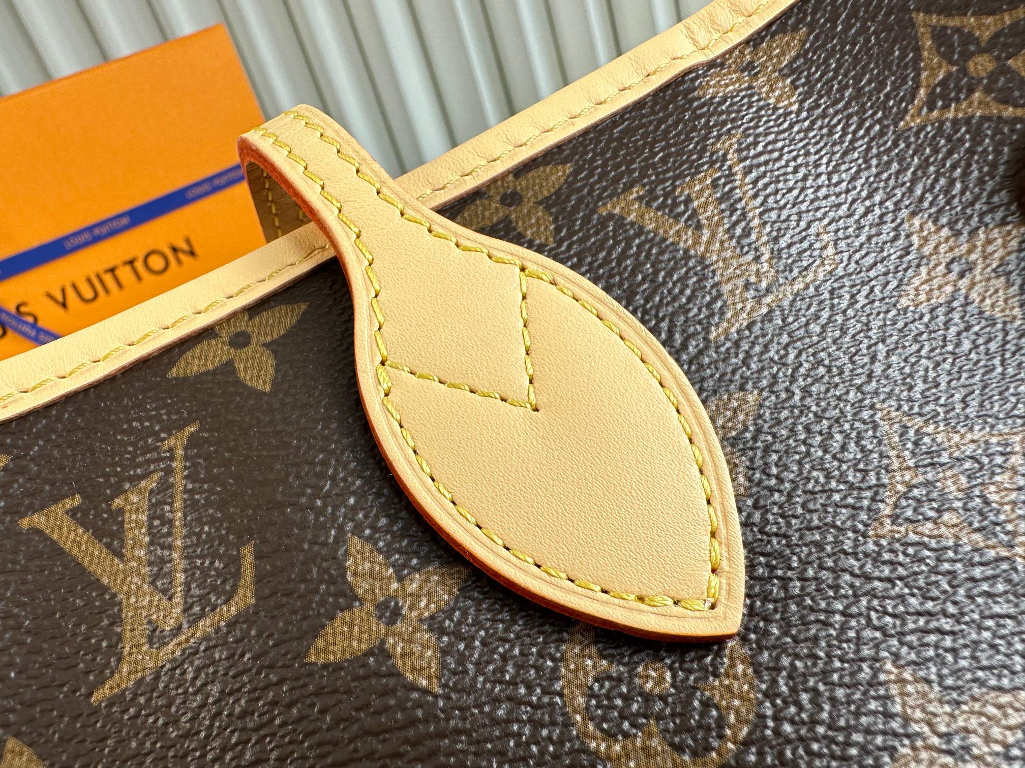 【163c01芯片版】特级原单
新版八代面料🌿🌿
N