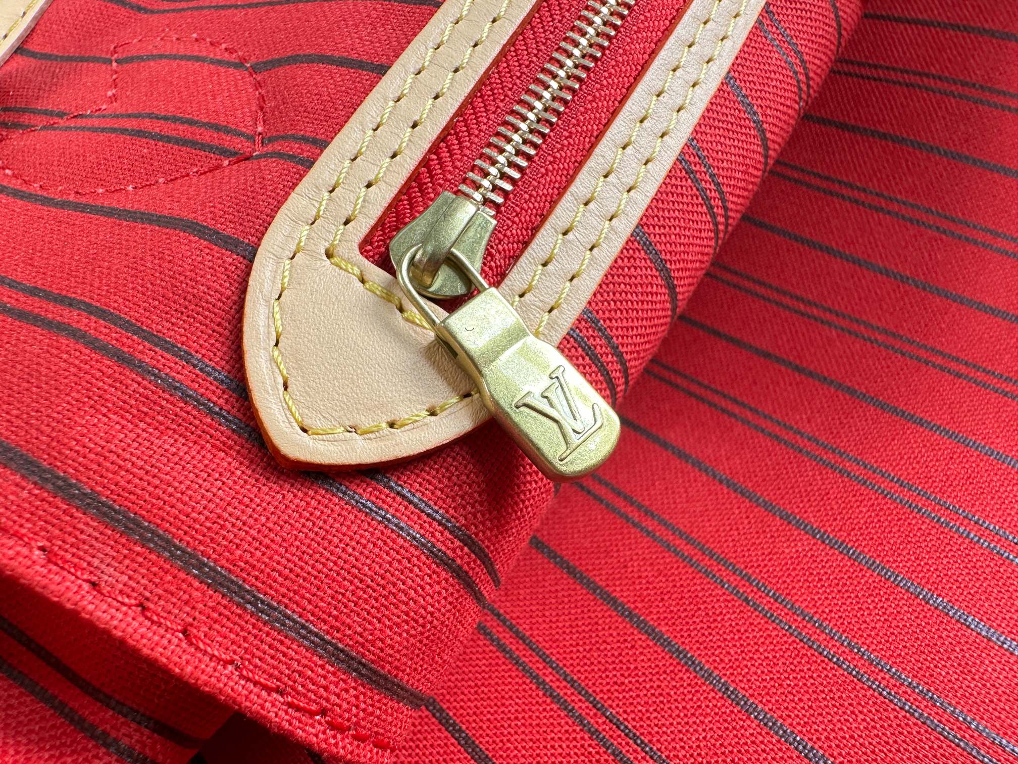 【163c01芯片版】特级原单
新版八代面料🌿🌿
N