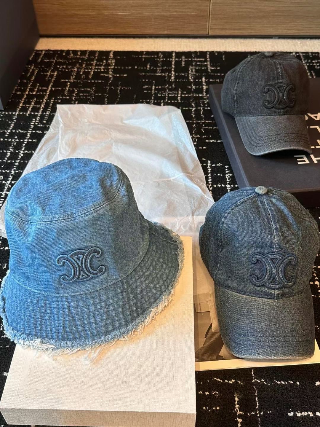 NO:213016,Celin* Cowboy Fisherman Hat Casual and Noble Hat Full of Styling Hat Fisherman Hat Baseball Hat Knitted Hats, Hats, Celine, espadrilles, hats19860909Celin* 牛仔渔夫帽 休闲又贵气 造型感满满帽子渔夫帽棒球帽针织帽,帽子,celine,espadrilles,hats,hat