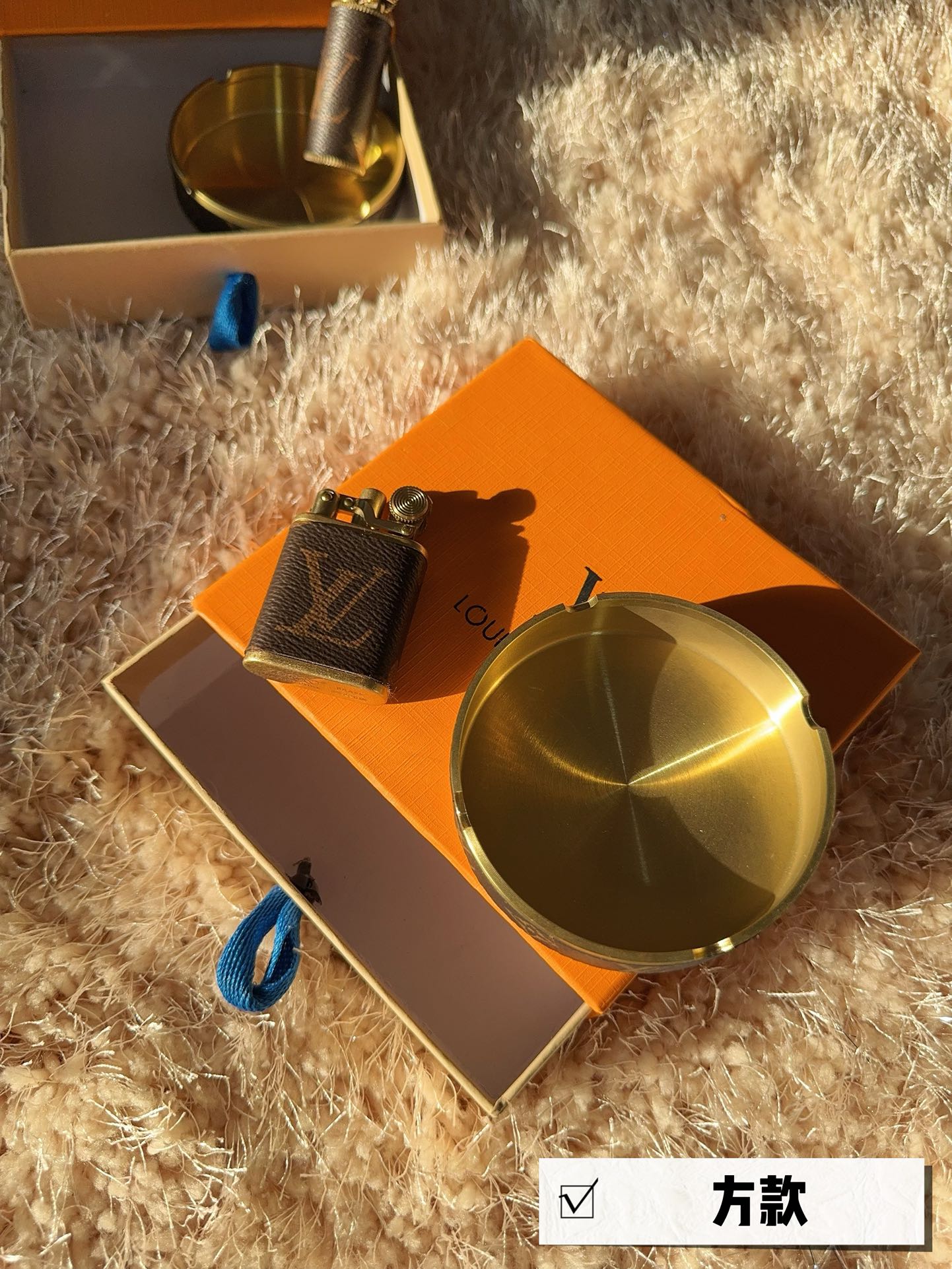 Louis Vuitton Ashtray and Lighter Set - Comprehensive 5